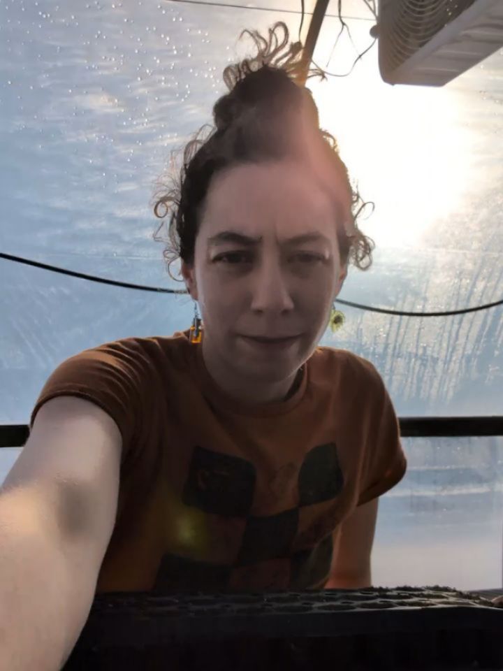 Seeding has officially begun for the education department! I finally got my turn sticking my hands in the dirt with a classic first crop, onions! I always find it interesting to compare the scale of the different programs at Phillies Bridge. In this video, I seeded about 150 onions that will eventually get planted in the education garden for the summer camp kids to harvest. As exciting and abundant as that feels, it's then humbling to look down the greenhouse and see all the other onions planted for the CSA. However, we know all fresh food is good food, and we're so excited for summer!