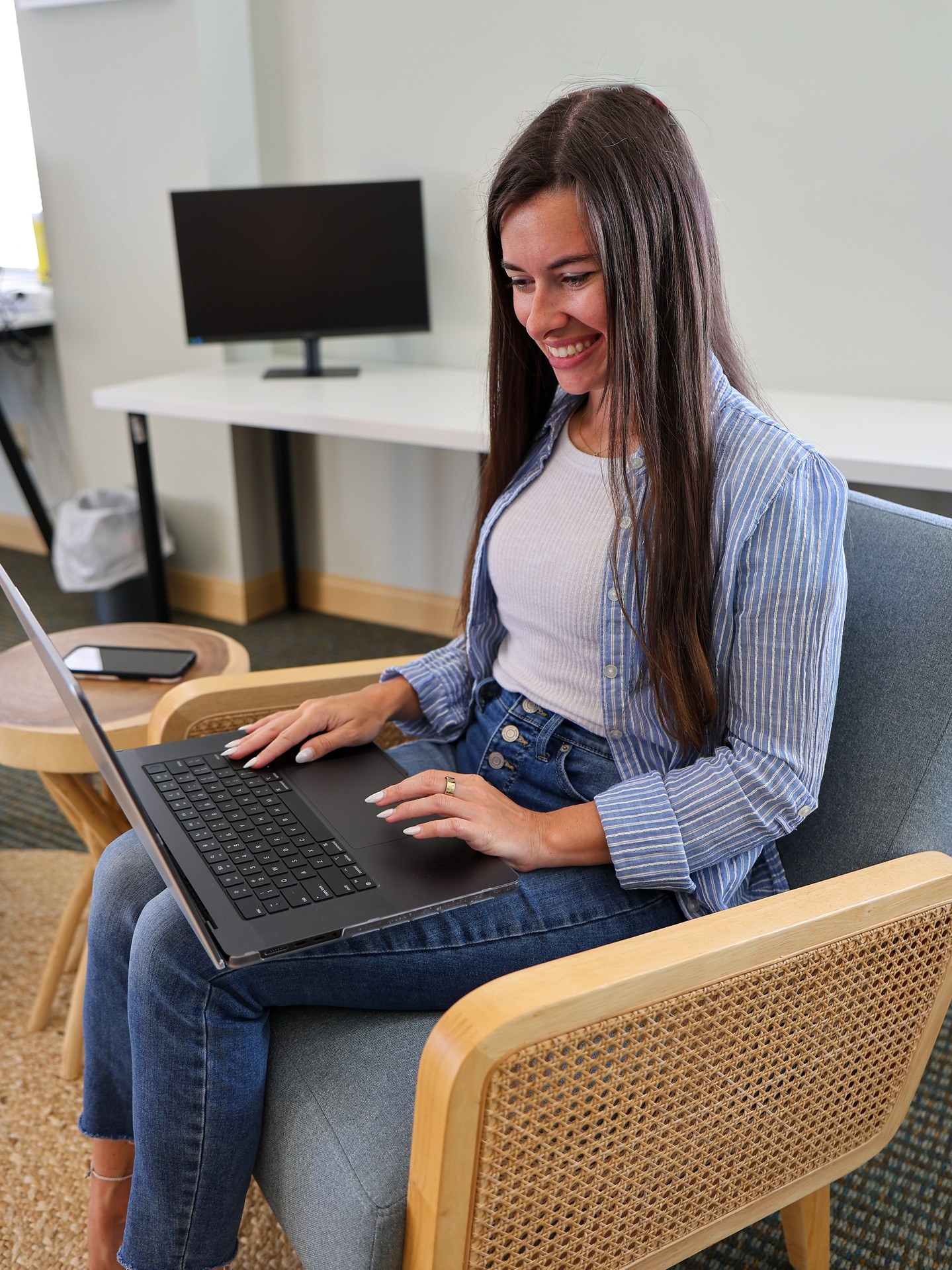 Work with me! Message me to get started, we can talk about anything design - flyers, digital, socials, website, SEO, resume, or anything in between!
•
#bucketmouthdesigns #bucketmouth #designer #GraphicDesigner #GraphicDesign #CreativeVision #branding #branddesign #BrandIdentity #design