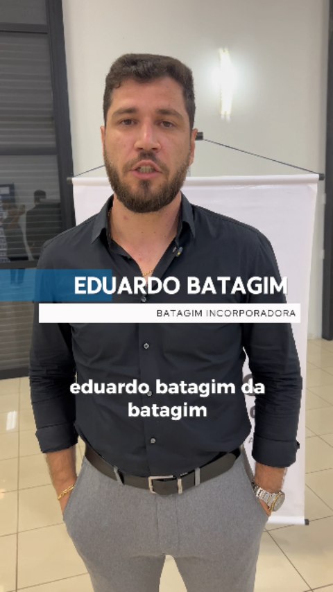 O diretor Eduardo Batagim, da empresa associada Batagim Incorporadora, esteve presente na primeira reunião ordinária da diretoria e dos associados do Sinduscon Anápolis em 2026, que teve como tema: “Sinduscon e CAIXA: Parceria para Habitação, Fortalecimento para Anápolis e Região”.
Para Eduardo Batagim, o encontro foi uma reunião muito importante, na qual o Superintendente Executivo de Habitação Norte de Goiás da CAIXA, Paulo Henrique Rodrigues, apresentou números extremamente relevantes para a criação de estratégias para futuros empreendimentos na cidade de Anápolis.