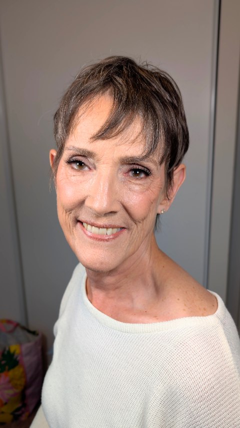 Don’t forget about the women who got you here. 🤍
Your mom deserves to feel just as confident and beautiful on your wedding day. Elevated makeup that enhances her features while still feeling like her.
Because those photos together will mean everything 🥹🥰
Makeup by Victoria
.
.
.
.
#maturebeauty #motherofthebride #motherofthegroom #bridaltips #bridalbeauty