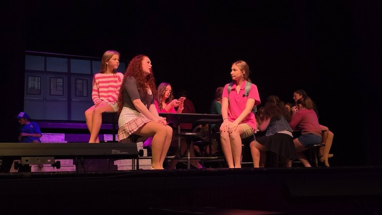💋 Mean Girls opening night was SO FETCH! Don’t miss your chance to see this awesome show and support these incredibly talented kids this Sunday (03/08) #cantonga #performingarts #musicaltheater