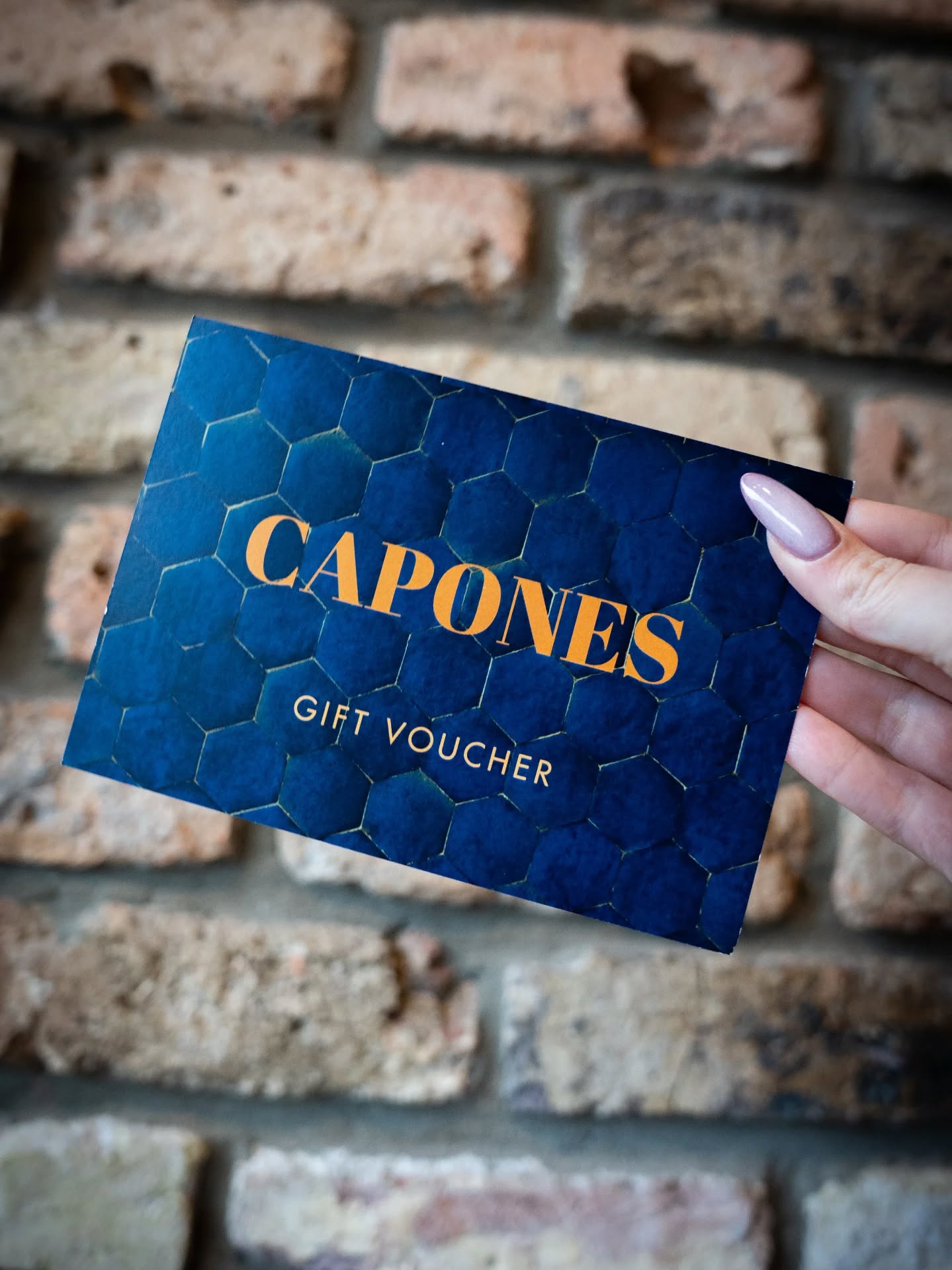 Don’t wait to find the perfect gift 💝 A Capones Gift Card is a lovely way to treat someone special this Mother’s Day or the wonderful women in your life this International Women’s Day.
#caponesgalway #thisisgalway #giftcard #restaurantgalway