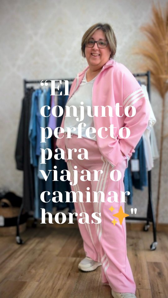 “El conjunto perfecto para viajar o caminar horas ✨
✈️ Si tienes un viaje largo o un día de caminar mucho… este look es perfecto..👍
Conjunto soft deportivo chic
✔️ tejido súper suave
✔️ diseño curvy favorecedor
✔️ cómodo pero con estilo
Lo combino con camiseta básica evasé y tienes el outfit perfecto para ir cómoda sin perder el toque chic.🥰
Chaqueta Renata 26€
Camiseta Isabel 16€
Pantalón Renata 19€
👉 ¿Eres más de ir cómoda o arreglada?
#auracoleccioncurvy #modacurvy #estilocurvy #modareal #mujeresconestilo