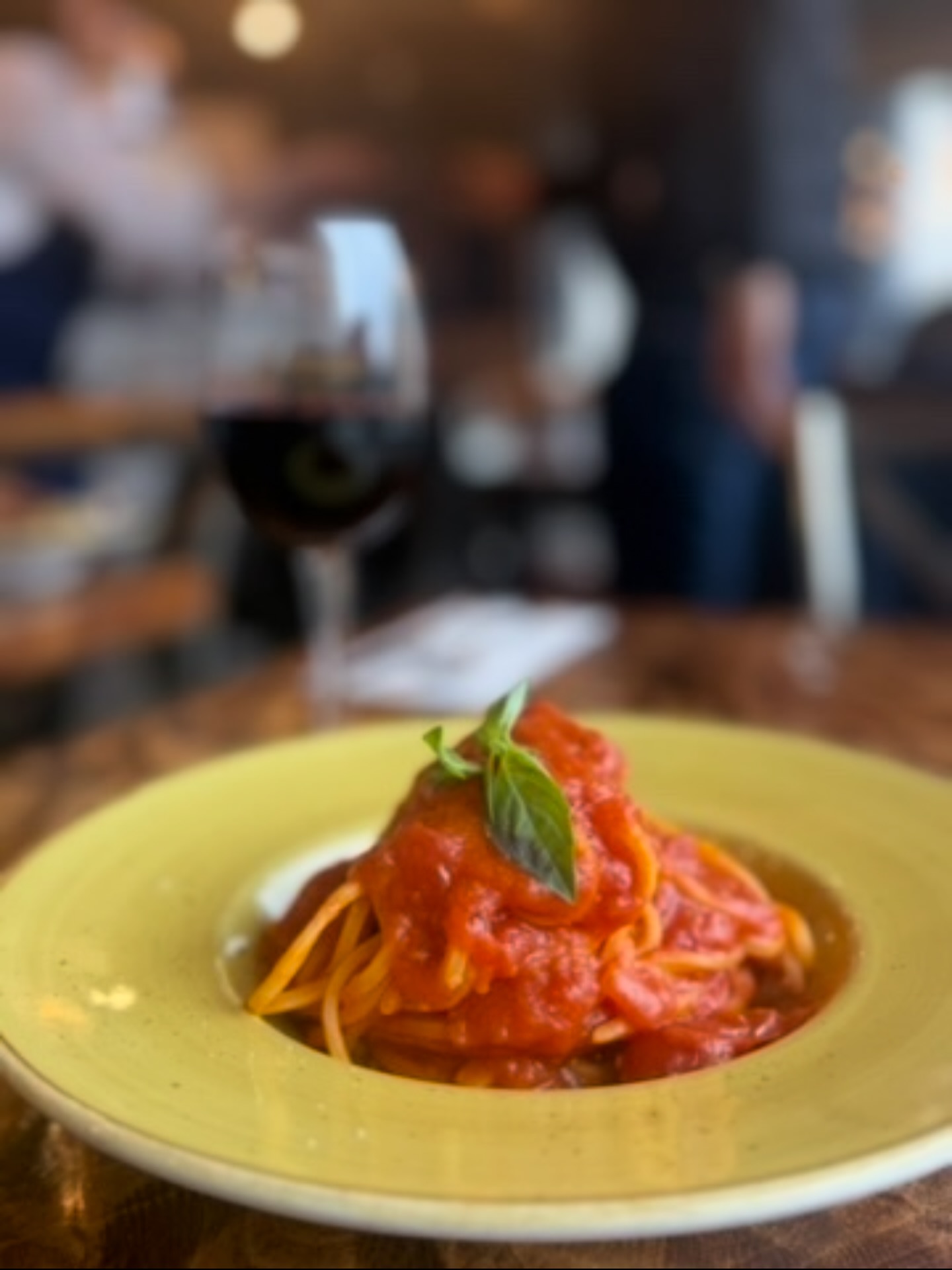 Simple. Classic. Italian. 🍝
Spaghetti Pomodoro paired with the perfect glass of red wine.
Sometimes the best things are the simplest.
#ilfornaio #italian #pastapasta #dublin