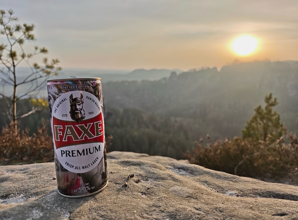 Time to get out, enjoy the sun, and crack open a FAXE. ☀️🍺 Thanks for the amazing photo @florianschoneberger