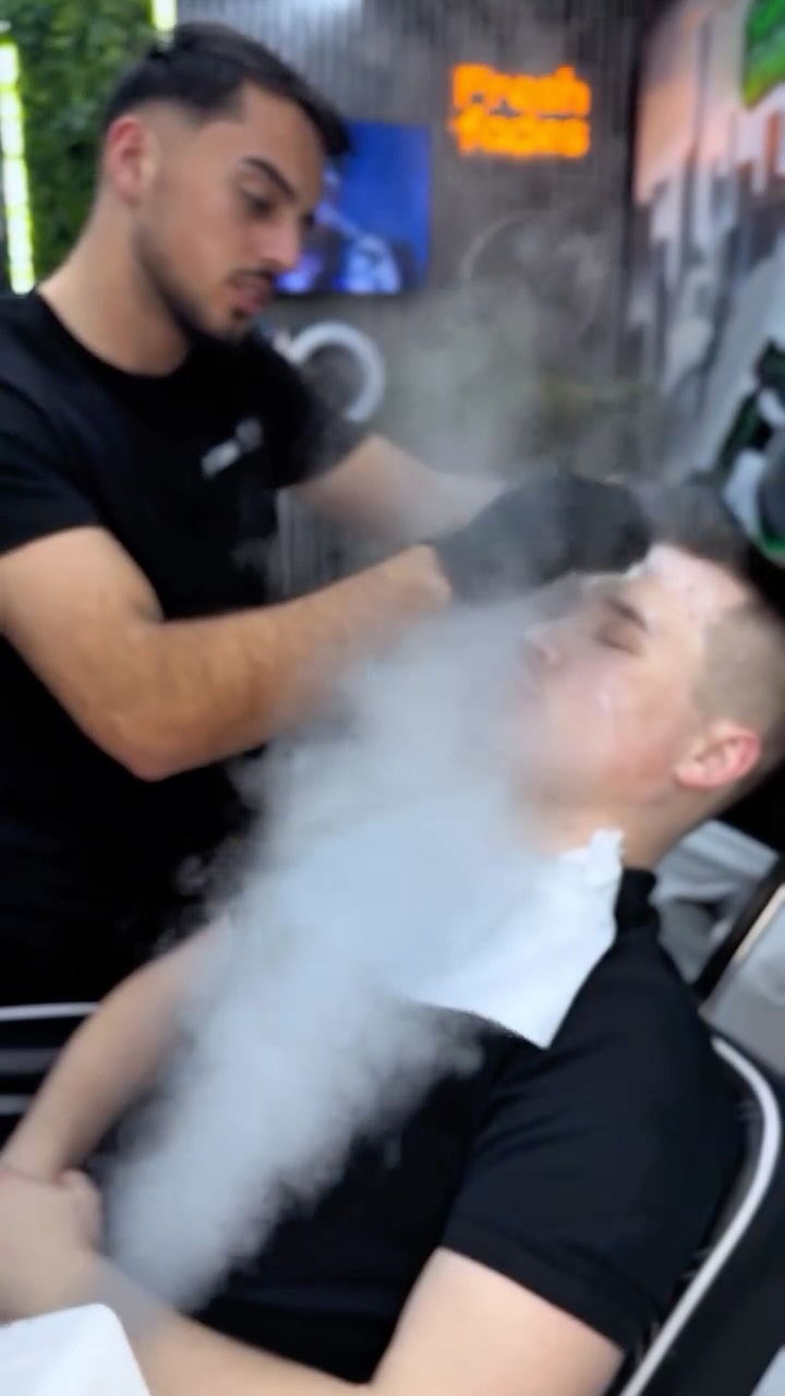 You want full service? Book now💈#barbershop #barbershop #freshfades