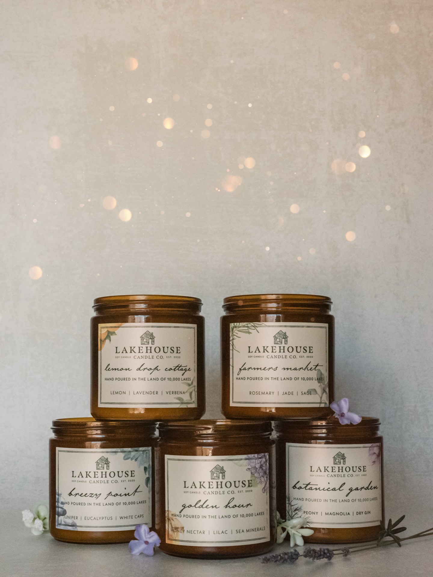 WELCOME, SWEET SPRINGTIME! 🌸✨
Our Spring + Summer Seasonal Collection is back with five fresh, vibrant scents to brighten your space as the seasons change. From citrusy Lemon Drop Cottage to the warm glow of Golden Hour, the coastal calm of Breezy Point, the herb-fresh Farmers Market, and the floral elegance of Botanical Garden—there’s a scent for every spring moment.
Plus, our Winter Collection is now 15% off while supplies last. Perfect time for a candle restock! 🕯️💛
Happy candle burning,
— Lakehouse Candle Co.