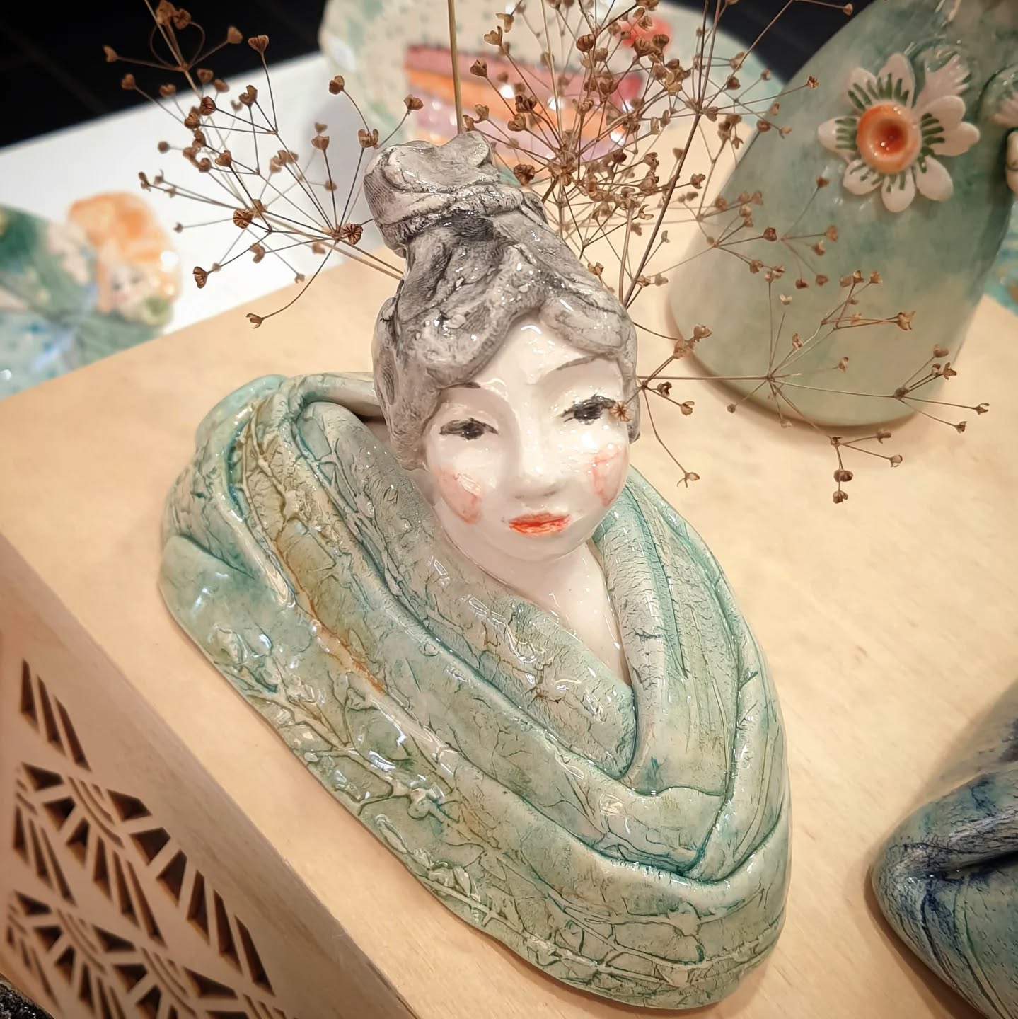 @leclosion
#ceramicart #galerielessouliersrouges #clisson