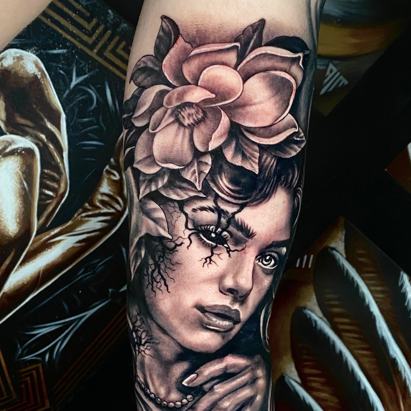 Day three putting this sleeve together for @connor_stuckey4 ! Only one more to go! A sleeve is usually four full day sessions spread out over anywhere from 2-6 months. What surprises a lot of people is that a leg sleeve has almost twice as much space to cover and most leg sleeves take me a solid 6 sessions!
.
.
Follow @scottie.tattooer
And @fortunesfavourtattoo
.
.
#mythology #mythologytattoo #medusatattoo #blackandgreyrealismtattoo #portraittattoos
@dynamiccolor @bishoprotary @cheyenne_tattooequipment