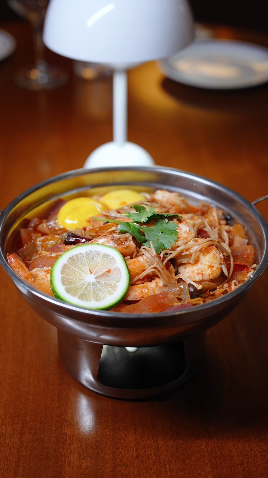 Late night and still hungry? 🌙
We are open until 3 am every Friday and Saturday for your late-night cravings.
Check out our late night menu via link in bio
📍Sabai | G/F Shangri-La The Fort, BGC
📲 Reserve a table or book a private room via DM or link in bio
#SabaiManila #sabai #BGC #thaifoodph #latenightfood