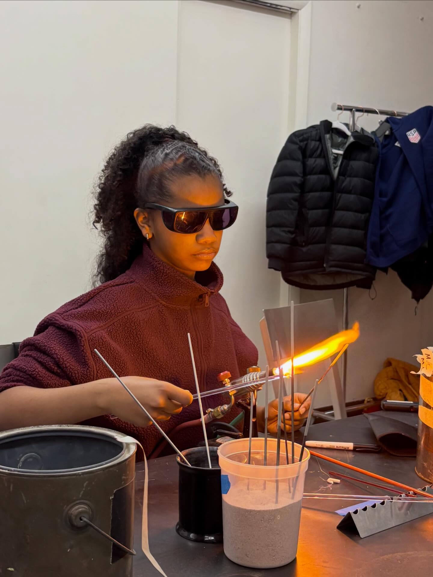 7th grade scientists visited Glassroots studio in Newark to learn about the science behind glassmaking. They explored the physical and chemical chemical changes that occur during the process, as well as how glassmaking relates to important scientific discoveries and laboratory experiences.