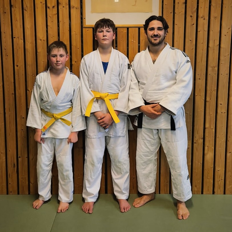 Idag har Elias och Filip varit iväg på Frölunda judoklubb för TJG-läger där bland annat Alex är med som tränare