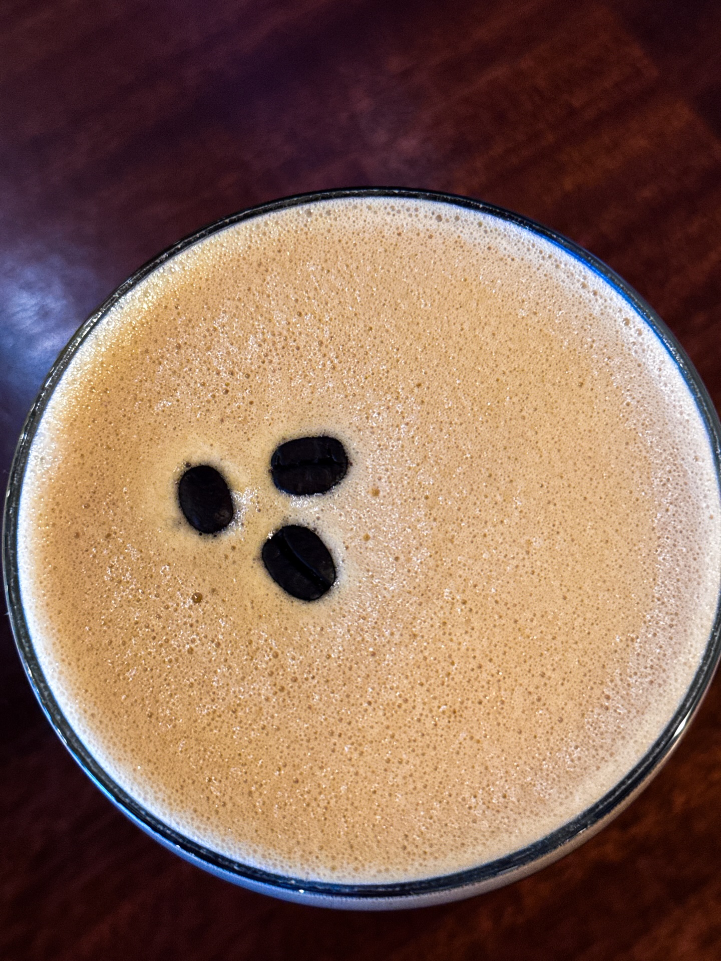 1 pm caffeine curfews only apply when there’s no vodka & a martini glass involved, right? 😉 Luckily for you, we have Espresso Martinis on special for only $10 today, so you can try out our theory 😬
Share this with the group chat & pull up tonight!
.
.
.
#yyj #yyjlocal #localyyj #esquimalt #yyjdrinks