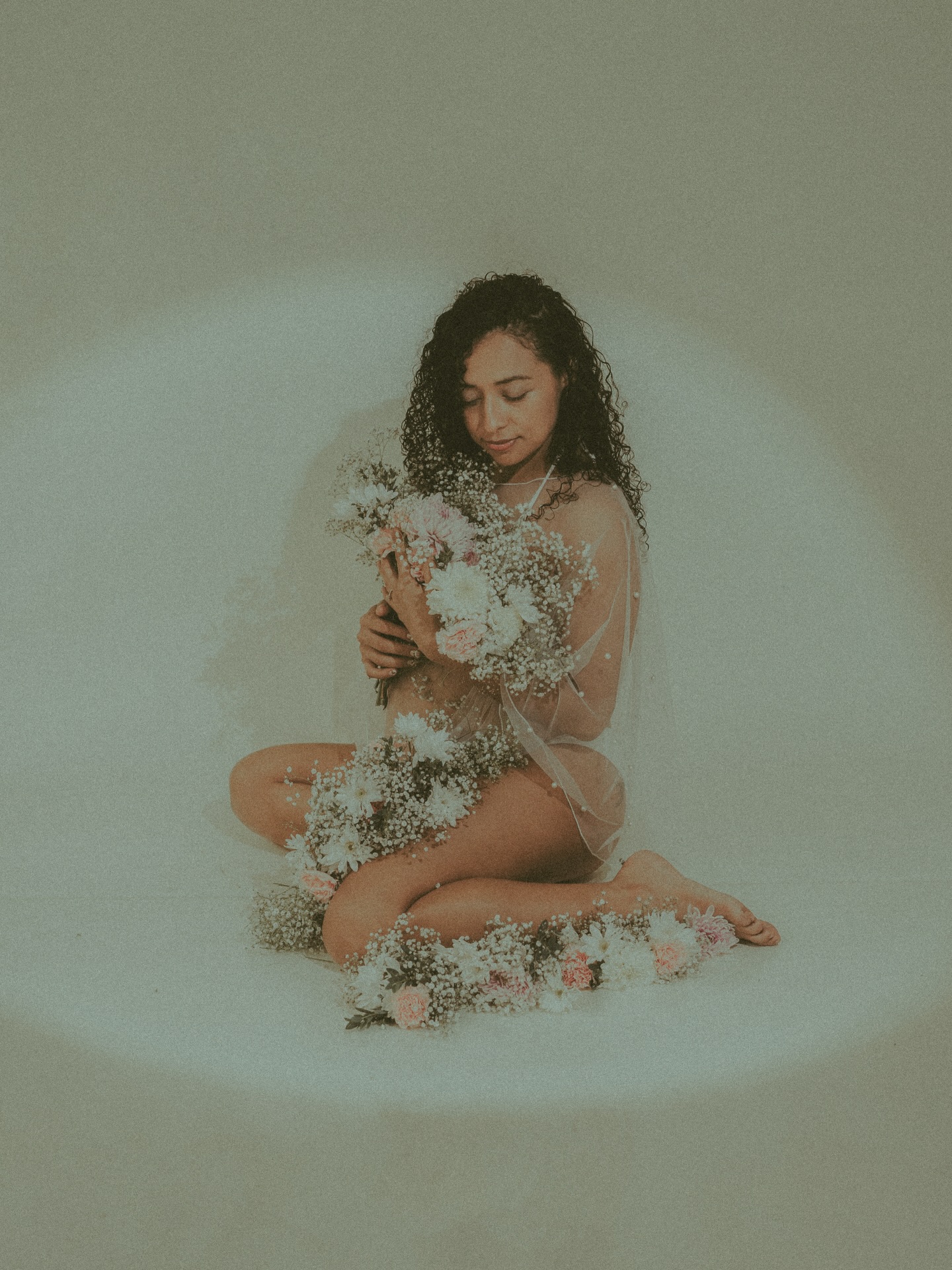 Capturing the beauty of motherhood. 🤍 @ame_pj
( I still look back at these ones ) so beautiful 🙏
#cozumelmaternityphotographer #cozumelstudio #cozumelphotographer #buccanos