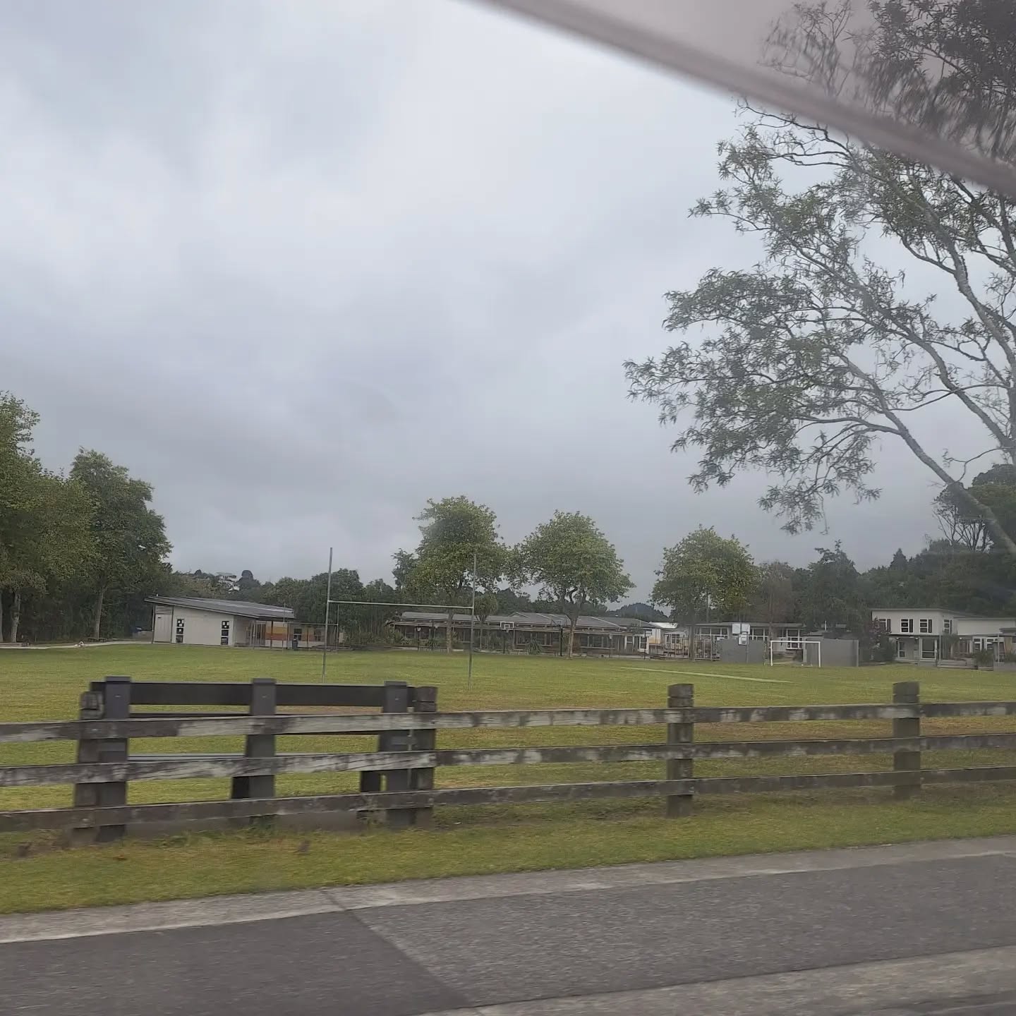 Just did a lap of the Huatoki domain and on the way home showed my mate Kate my childhood home from 1981..we then clicked the speedo and drove back to my first primary school...1.4km...Ive had a bit of shit over the years about my independence but I guess walking home 1.4km as a five year old sets you up for life!