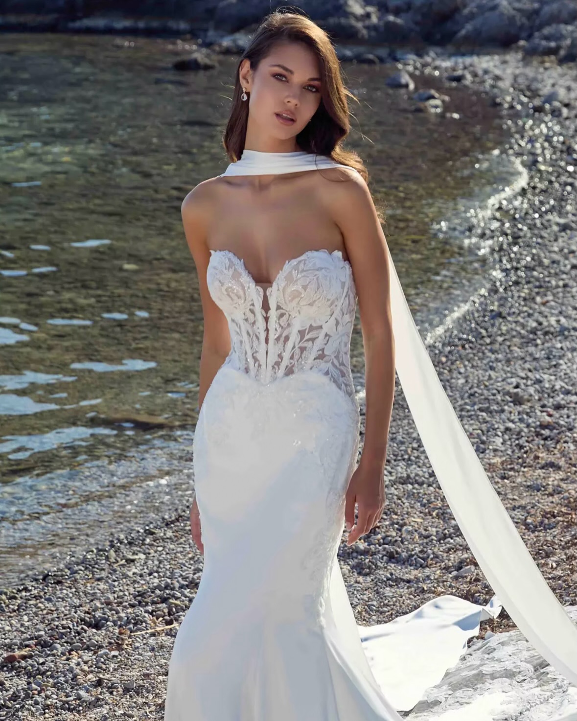 Italian craftsmanship. Dreamy lace. Your perfect fit 🤍
The @eddyk_bridal Trunk Show officially lands in store on March 21st and will be here through March 29th ✨ Come try on their freshest styles from the all new 2027 Dreams Collection and find the one 🥂
📍Miss Ruby Bridal | March 21-29 only! Book your appointment at the link in our bio