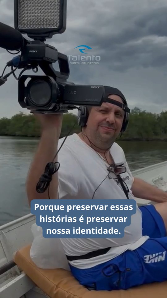 O mar guarda histórias que vão muito além da pesca. 🌊
Cada saída ao amanhecer, cada rede lançada e cada retorno ao cais carrega tradição, experiência e a dedicação de quem vive dessa atividade que sustenta famílias e comunidades inteiras.
No documentário sobre a vida dos pescadores, nosso objetivo foi viajar além das imagens: registrar a essência dessa rotina, a relação com o mar e a importância de valorizar essa cultura tão presente na nossa história.
🎬 Na Talento Vídeo, transformamos realidades em narrativas que emocionam, preservam memórias e dão visibilidade a histórias que merecem ser contadas.
📲 Quer produzir um documentário ou registrar um projeto especial? Fale com a nossa equipe.
#DocumentarioAudiovisual #TalentoVideo #CulturaDaPesca #HistóriasQueInspiram #ProduçãoAudiovisual