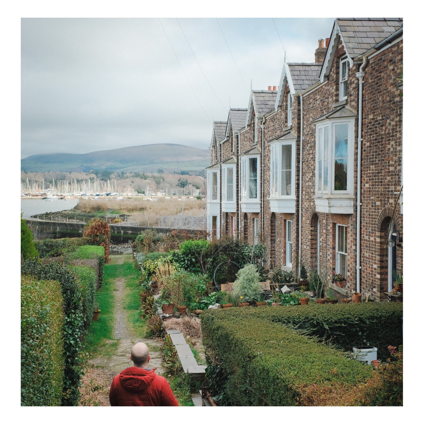 Planning approval for renovations to a listed terrace Victorian house in Bangor. Great to catch up with our client and discuss the technical design in preparation for the construction works.
#evergreenarchitects #listedbuilding #listedhome #victorianrenovation #listedhouserenovation #retrofit