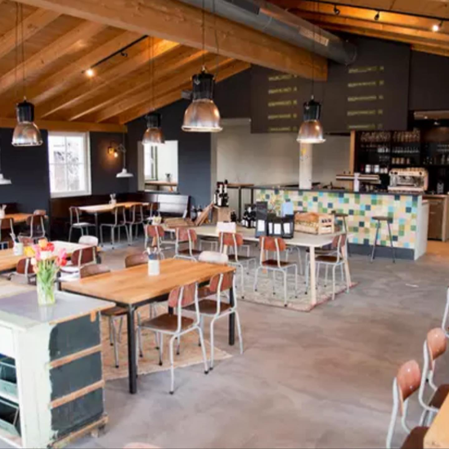@dorfwirtschaft_seeshaupt
Open since March 😃😱🙏🏽
#contemporary #bavarian #cuisine and #craftbeer