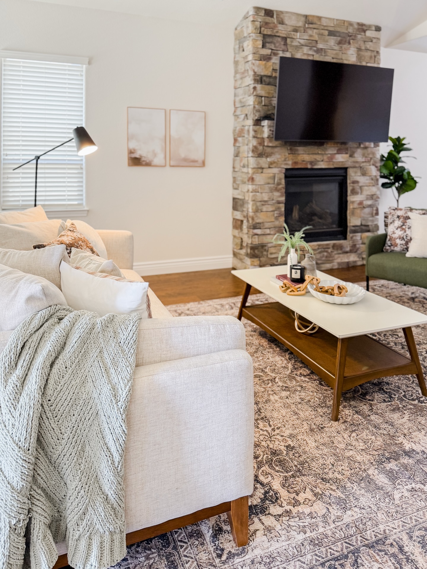 Staging a home is the same way you design a home.
It has to feel purposeful.
When I stage a property, I’m not just decorating it with random furniture and pretty things. Every piece is chosen intentionally to match the style of the home, highlight its best features, and create a feeling the moment someone walks through the door.
Because buying a home is emotional.
And if buyers don’t feel something when they walk in… they won’t buy it.
The goal is simple:
Make the house feel like a place someone can imagine living in.
That’s the power of staging.
It’s not decorating — it’s designing an experience.
So whatever you do…
don’t skip the staging.