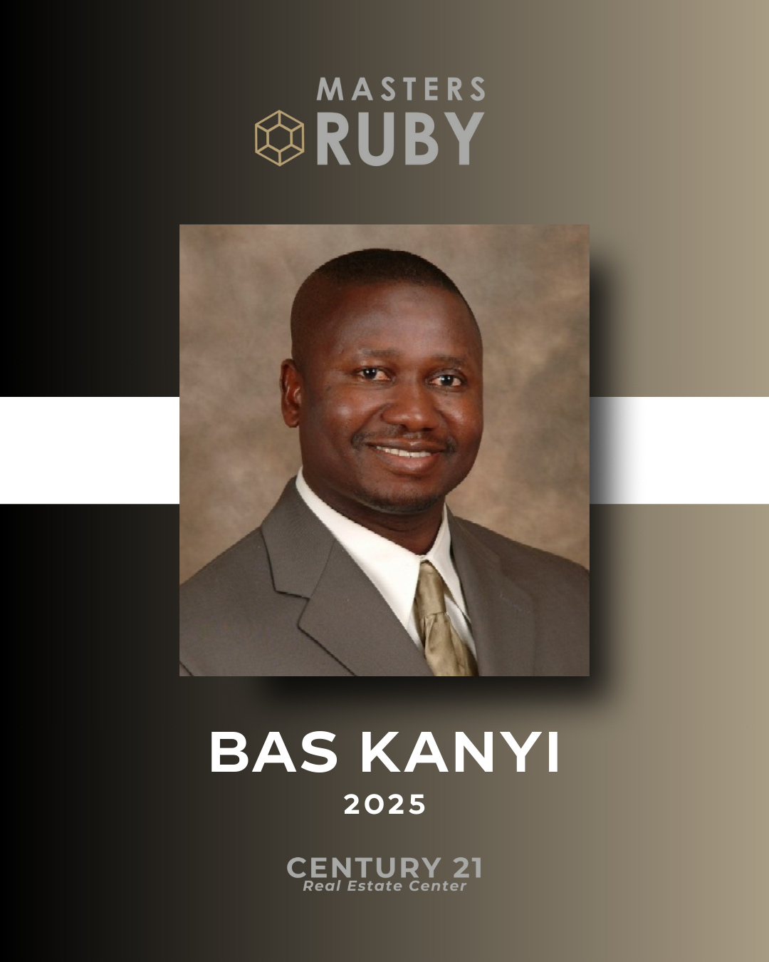 Congratulations to Bas Kanyi on earning the 2025 Masters Ruby Award! Your dedication continues to shine through every transaction. 💎👏
#MastersRuby #C21REC #ClientFocused #BasKanyi