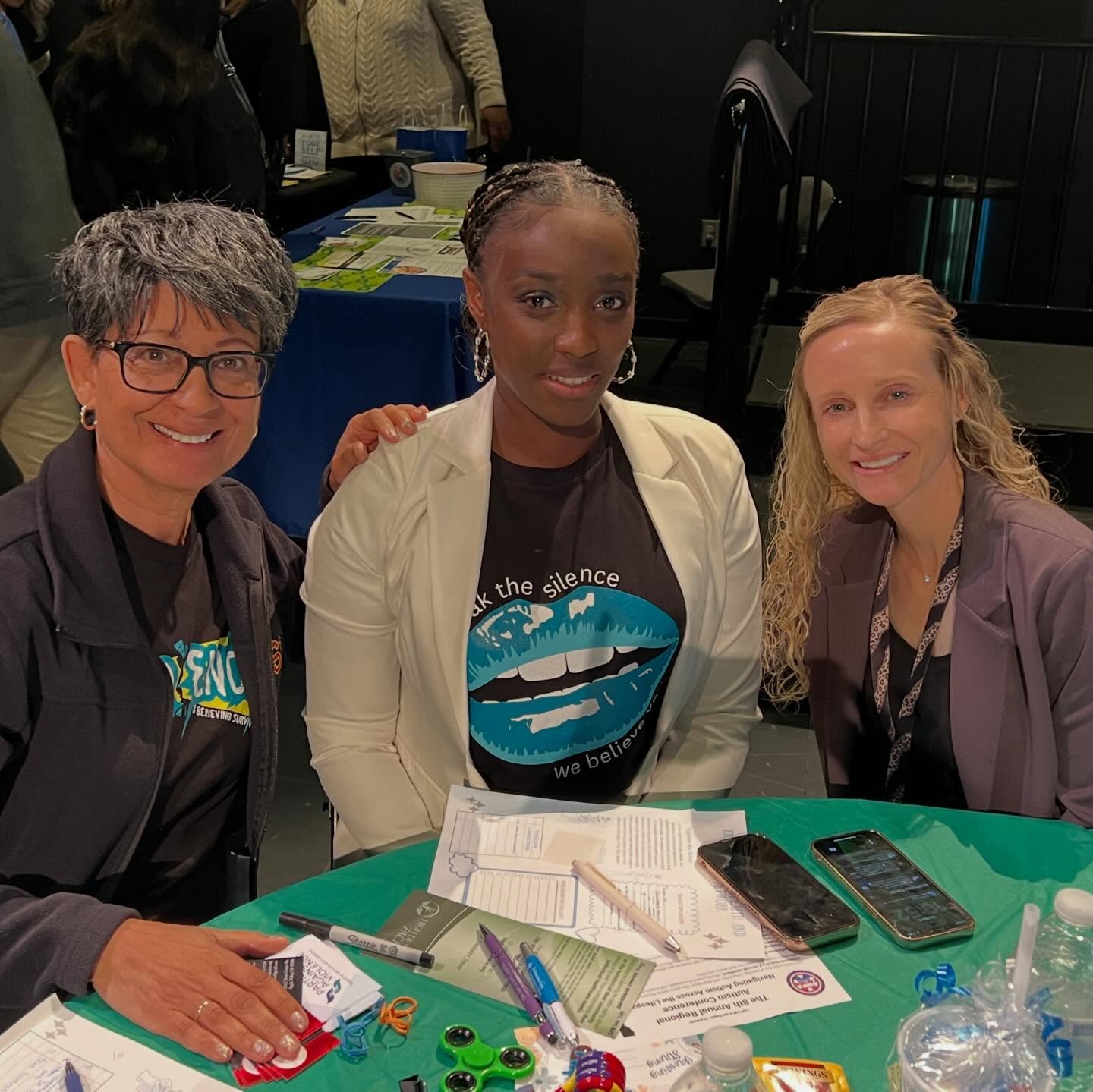 Thank you to the High Desert Health and Wellness Network for inviting our Victorville team to join you at your collaborative event. We enjoyed teaming up with St.Mary’s SART to provide information about our services. @providencehealthsystem @highdeserthealthandwellness #spythoseagencyshirts #volunteersmakeadifference #thankyou