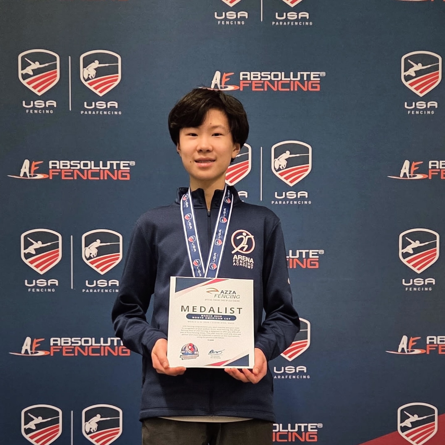 March NAC 2026. Adrian’s first national medal at his first NAC! BRONZE🥉🇺🇸!! Also new rating of B!!!
He came into the Div II event with no expectations—just ready to fence. After a strong start in pools, every DE was a battle from the very first touch, full of drama and tough moments. Adrian never gave up, fought through multiple comebacks, and finished the day with a bronze medal!
Coach Maks and Connor were by his side every step of the way.
Arena fencing family came out for support.
Grateful for this incredible team and experience.
#USAFencing #MarchNAC2026 #FenceOn #BronzeMedal #NeverGiveUp FencingFamily