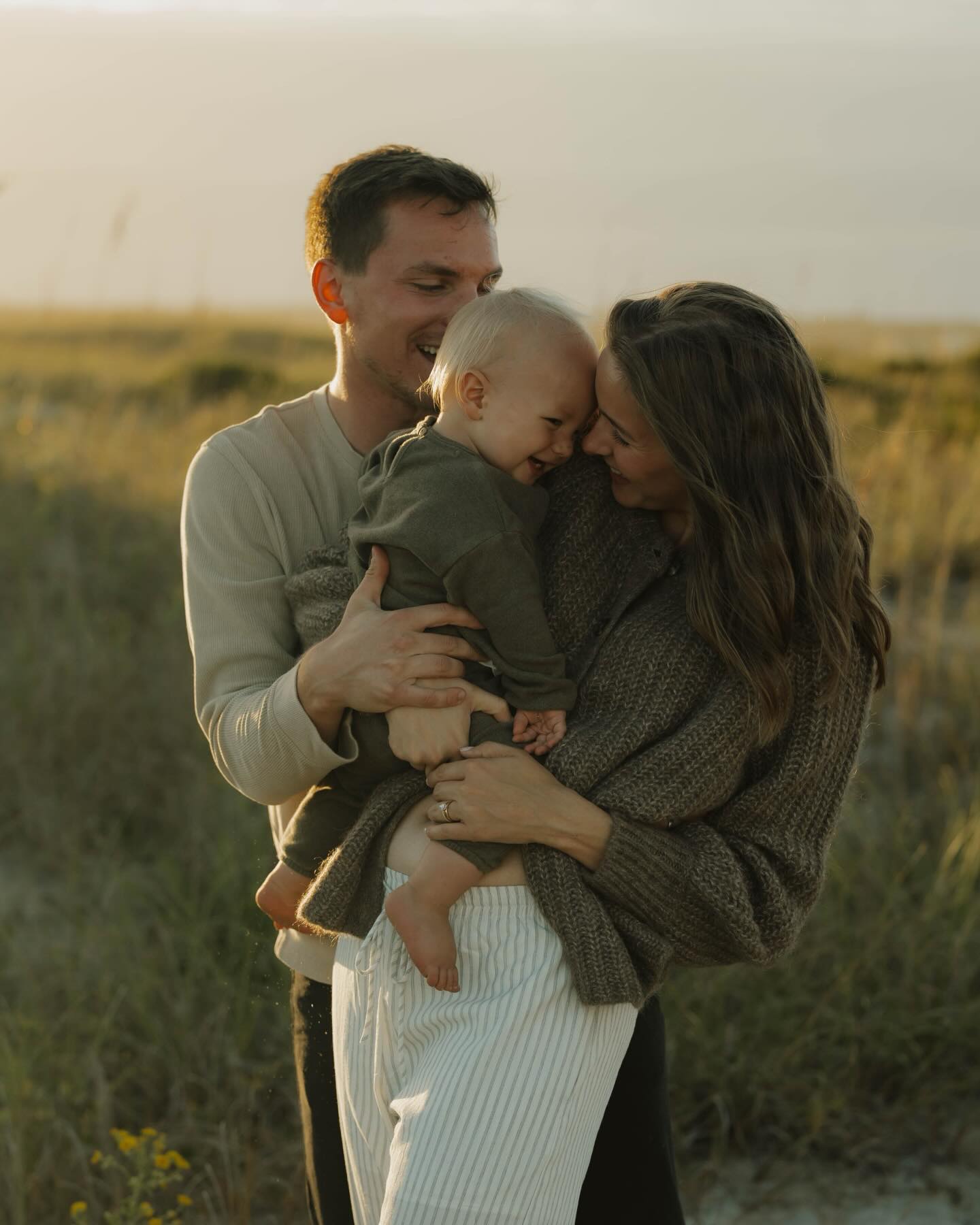 So excited for this family to be adding a little addition to their family so soon :โ)