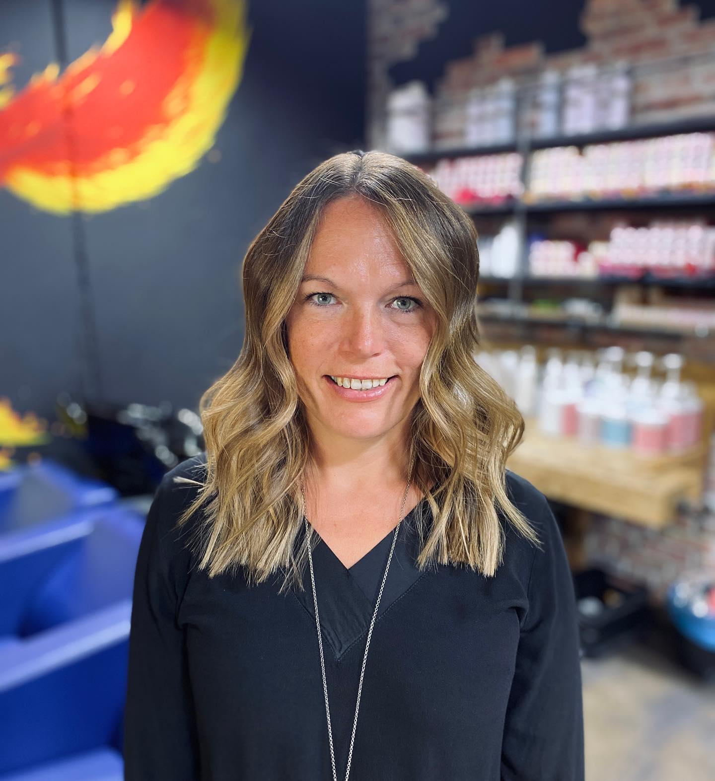 Das Lächeln in euren Gesichtern, ist die beste Bestätigung für unsere Arbeit.
#balayage #softbalayage #highlights #caramelbalayage #caramelhighlights #friseurdortmund #dortmundermädchen #dortmundhörde #ruhrpottmädchen #ruhrpottfriseur #ruhrpottslang #ruhrpottliebe #haarstyle #haare #trijuven #glynt