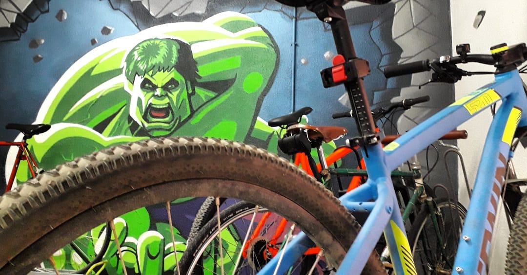 Hola,
Servicios y precios;
Skyb en Barceloneta está creado con el fin de guardar la bicicleta de forma fácil y segura, fomentando así, el uso habitual de la bicicleta en Barcelona, el deporte y bienestar físico, mental.
- Disponible 24h
- Plazas de aparcamientos exclusivas numeradas
- Anclajes de seguridad en cada plaza de aparcamiento
- Puerta motorizada
- Puerta reja de seguridad
- Cámaras de vídeo visión directa 24hs, 365 días al año, Non Stop. Audio, Fotografía
- Sistema de iluminación blanca, por detectores de movimiento
- Seguro por robo
Todos los medios tecnológicos para guardar tu bicicleta de forma fácil y segura, evitando robos, deterioro, ganando espacio en tu piso y así poder tu bicicleta ideal. Puedes pasar y ver como funciona
Precio: 16€ Mes + 16€ Fianza (Se devuelve). Se firma un contrato, estancia mínima es 30 días y debes pagar los días 7 de cada mes, aportando una cuenta bancaria.
Dirección parking: Sant Elm, 4.
Oficina Privada
Skybicicletas@gmail.com
Facebook: Skyb.parking
Web: http://www.skyflats.es/skyb
#barcelona #biciocasionbarcelona #bicibarcelona #bicingbarcelona #barcelonaenbici #barcelonacity #barcelona_cat #barcelona_world #barc #barcelonabeach #ciclismo #bici #cycle #bikelife #roadbike #sport #bicicleta #barcelona #ciclista #instabike #instacycling #barcelonetabikes