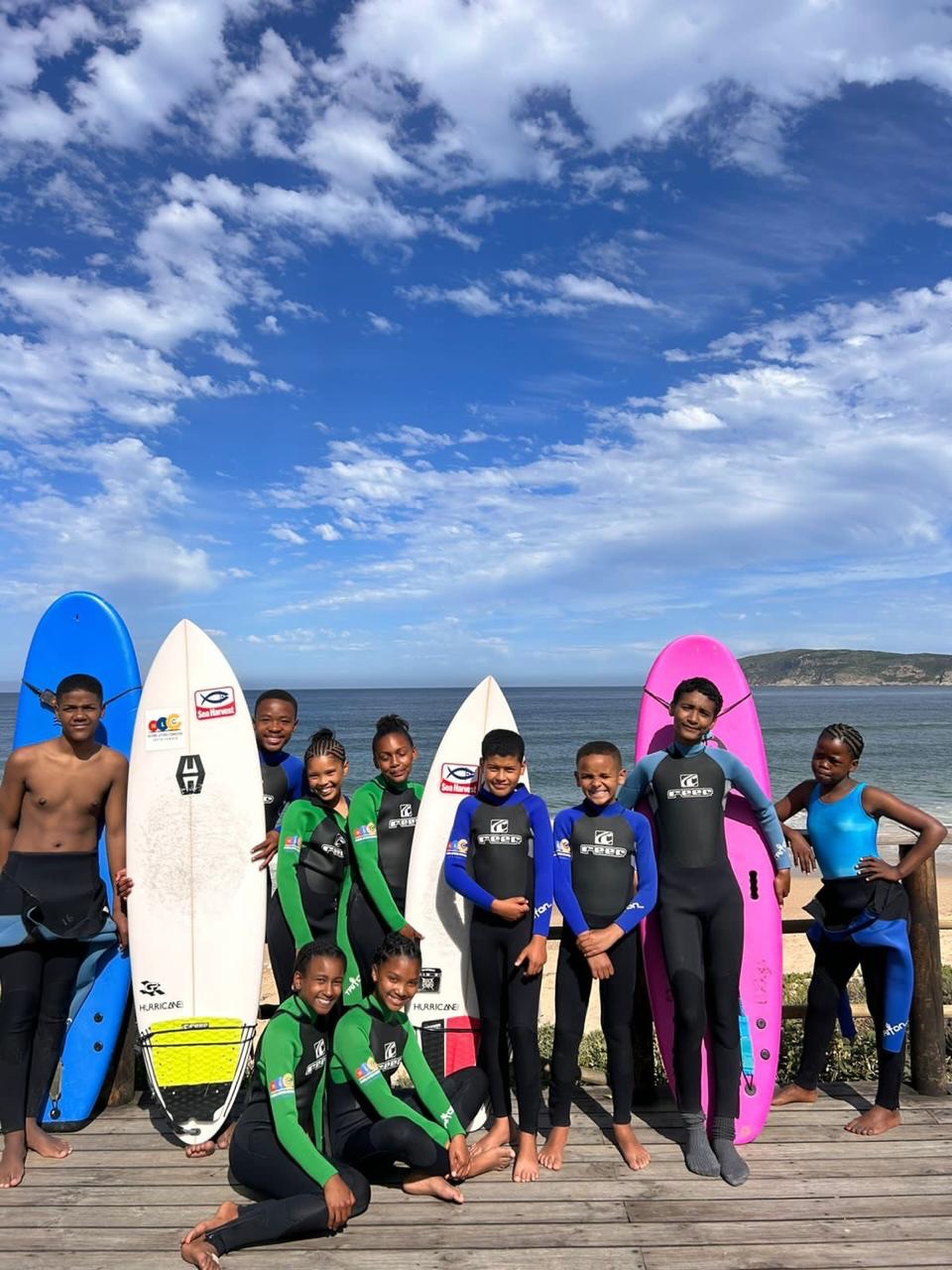 Come support tonight!! 🍔 “𝐀𝐝𝐨𝐩𝐭 𝐚 𝐒𝐮𝐫𝐟𝐞𝐫” 𝐁𝐮𝐫𝐠𝐞𝐫 𝐍𝐢𝐠𝐡𝐭 𝐅𝐮𝐧𝐝𝐫𝐚𝐢𝐬𝐞𝐫
It’s that time of year again as our young surfers prepare for the first national junior contest of the season. We’re proud to share that 7 surfers from the Adopt a Surfer programme have secured places in the 2026 Eden Grom Team, heading to Muizenberg on 14–15 March to defend last year’s title.
We will be hosting the Burger Night Fundraiser on Monday, 9 March (TONIGHT) from 18h00, helping raise funds to get our surfers to Cape Town and cover the costs involved.
Thank you for supporting our young surfers and we can’t wait to have a blast at Burger Night with you all.