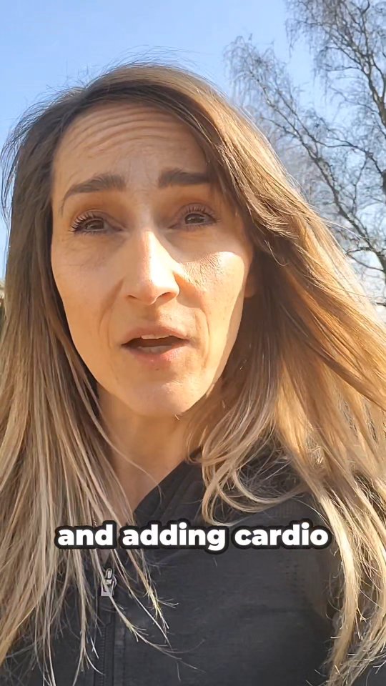 Truth be told, I'd rather do a sumo wrestler's laundry than step foot on a treadmill, but I can just about muster up an outdoor run in the sun for the benefit of my ❤️
For me, if I needed to cut an extra 250 cals, I'd rather take the hit on the food than run more than ingredients currently do 😂
Make exercise work for you.
💪 do some form of resistance training to protect and lean muscle
💪 track your calories to maintain a calorie deficit
💪 find a cardio you enjoy (jogging, dancing, swimming), for ❤️ health and overall fitness
Job done!
#cardio #weighttraining #fatloss #over40fitness #personaltrainerformums