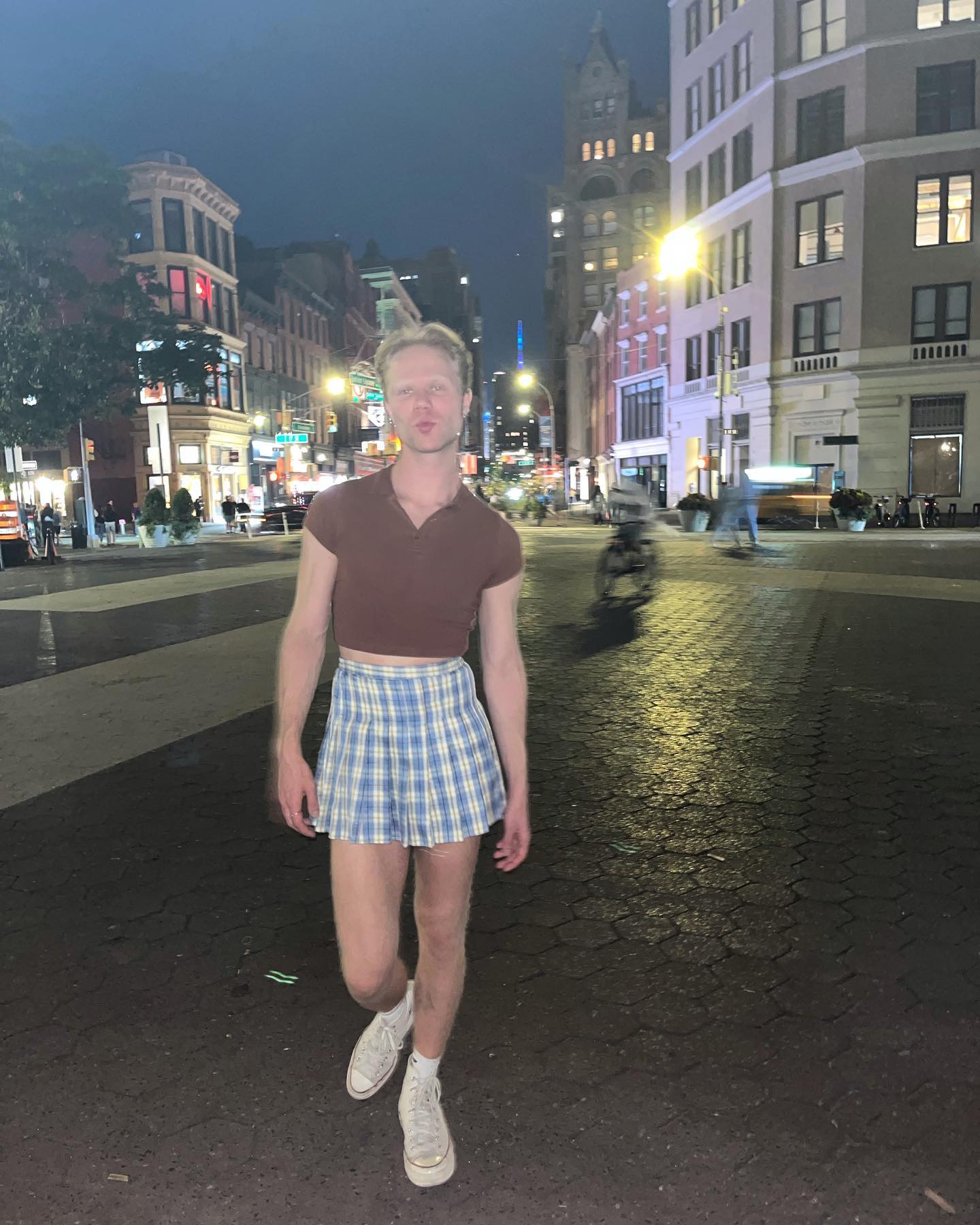 To the person who called me a fa**ot and whistled at me - Thank you π₯Ή I am hot