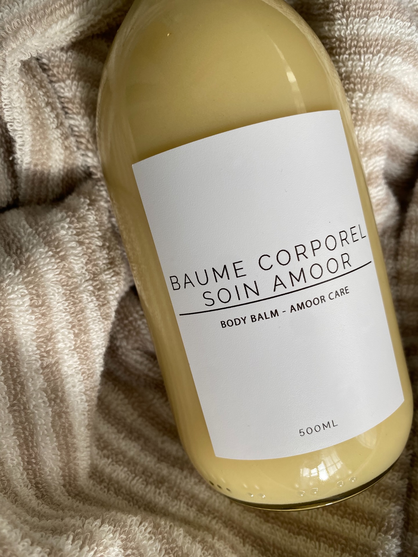 Your care is our mission.
We formulate natural & caring skincare products.
For you.
Votre bien-être est notre mission.
Nous formulons des soins naturels bienveillants.
Pour vous.
#yourcareisourmission #amoorcare