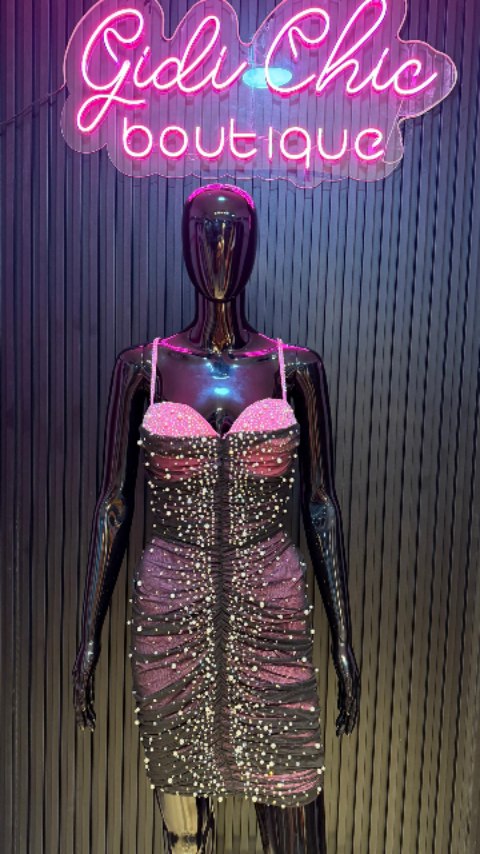 “NEW ARRIVALS ..!!! 👗💃 “
🔍 SLEEVELESS PEARL MESH SEQUINS DRESS
SIZE US: S,M,L
SIZE UK: 8,10,12
PRICE:N39,900
AVAILABLE IN-STORE & ONLINE
HOW TO SHOP:
-SEND A DIRECT MESSAGE ON INSTAGRAM
-TELESALES AMUWO:08055190362
-TELESALES SURULERE:08055190368
WALK IN AMUWO: APPLE ESTATE PHASE 1,AMUWO ODOFIN.
WALK IN SURULERE: 27, ITIRE ROAD OPPOSITE COMMIT BUKKA.
#ootd #Dresses , #trendingreels #NewArrivals, #Womenfashion