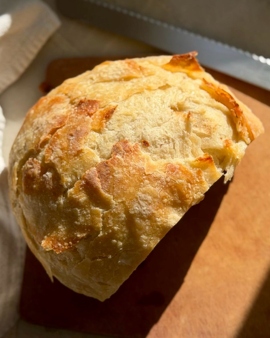 Private chef plates 6: Sourdough Croissant Round 3
It started when my client saw it on social media.
Made starter from scratch and still improving with every bake.
But that first bite and butteriness said enough to have the first two shipped to them in the East Coast.
#privatechef #cheflife #sourdoughcroissant #laminateddough #artisanbaking