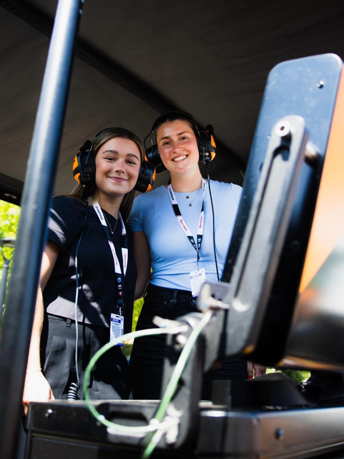 Job shadow day one was a huge success! Our participants Erin and Katie got the backstage experience of a lifetime, connecting with @arrowmclaren race engineers and learning first-hand what it takes to run a world-class team during a pivotal race weekend.
Stay tuned for more photos and stories from our job shadow weekend at @hondaindy 2025!
Thanks so much to @robertobaldea for these stellar photos! 📸
