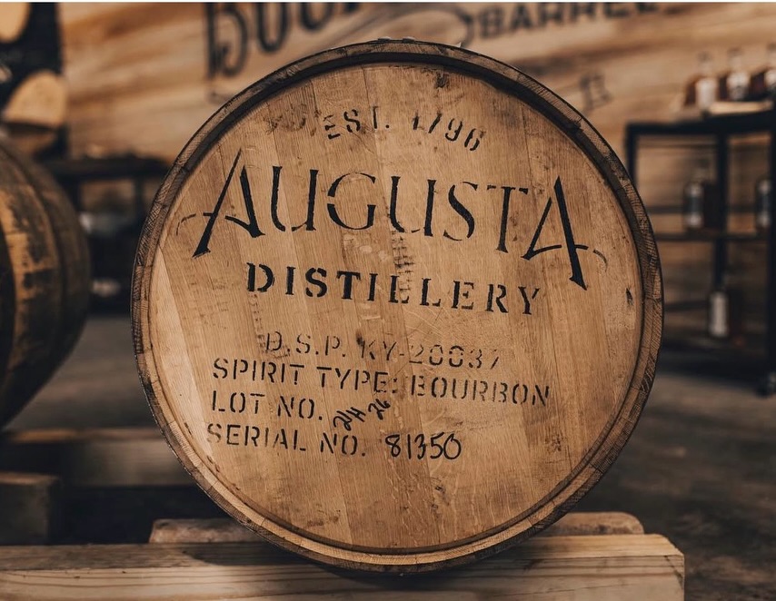 🥃
NEVER BLENDED.
NEVER DILUTED.
ALWAYS UNIQUE.
Bourbon, uncompromised, means no shortcuts, just patience, precision, and passion poured into every barrel.
They believe the finest bourbon comes from a single, perfectly aged barrel-never blended, never diluted, never compromised.
Each barrel is unique, shaped by time, temperature, and the natural aging process, resulting in a bourbon with its own distinct character, depth, and complexity. This meticulous approach ensures that every pour offers an authentic, one-of-a-kind experience. Enjoy!
Salud! 🥂