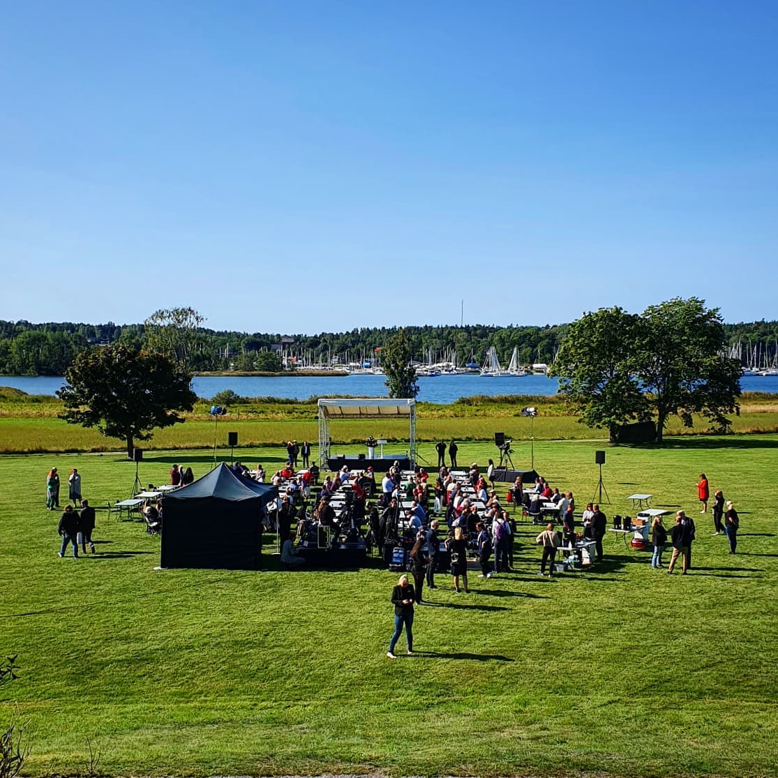 Kul gig i helgen på Socialdemokraternas sommartal. Tack för förtroendet, Creative Technology!
8 MLAm
2 MSX
2 CDD-Live12
2 CDD-Live8 (monitor)
QL1
RIO 3224-D2
#martinaudio #wssab
@creative_technology_ne @socialdemokraternas @martinaudio @yamaha_proaudio_official