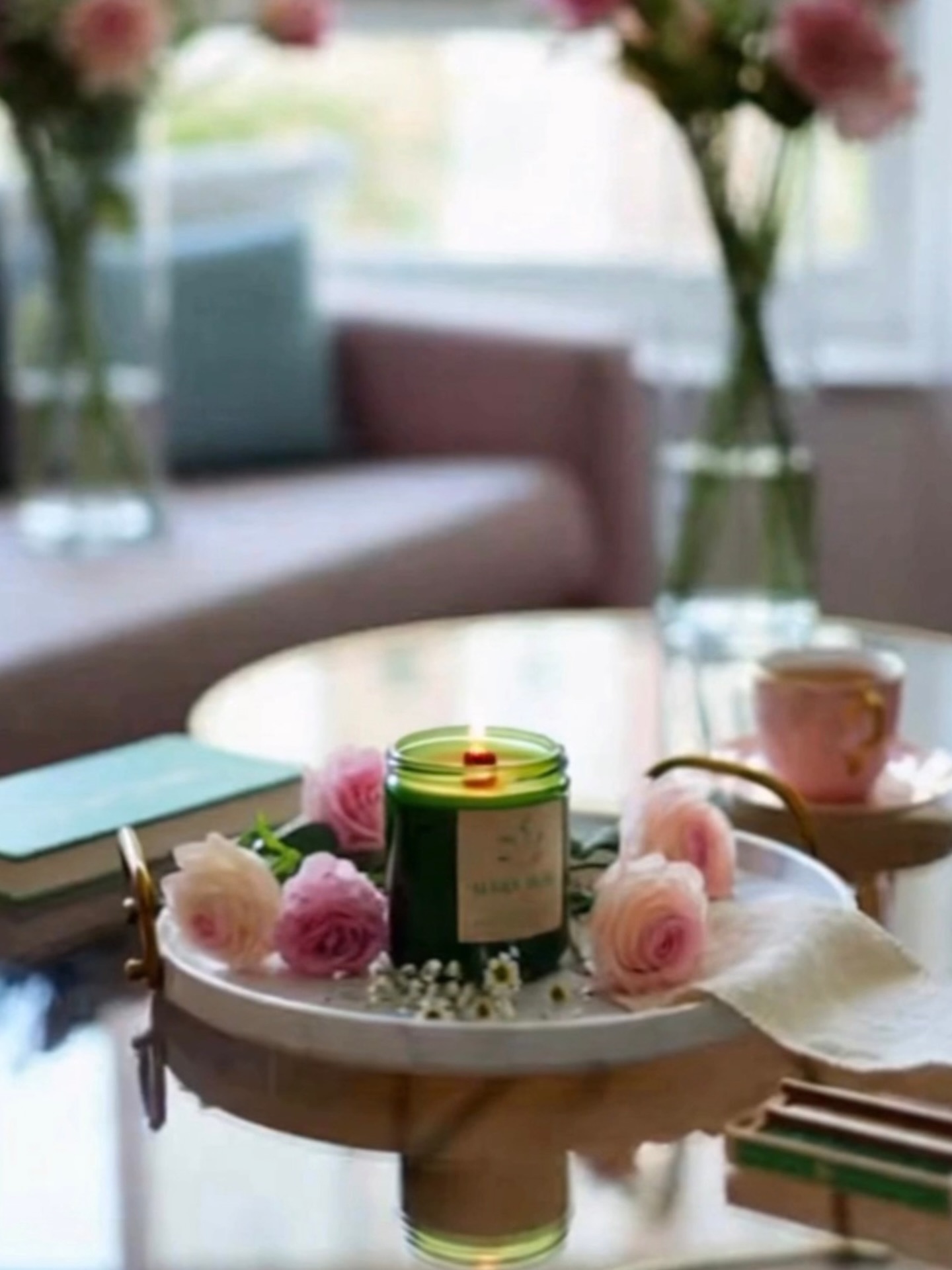 To the women creating their own happiness. Building their dreams. Protecting their peace. And staying true to who they are. Keep shining. The world needs your light. Happy International Women’s Day from Candle Joint✨ #candlejoint