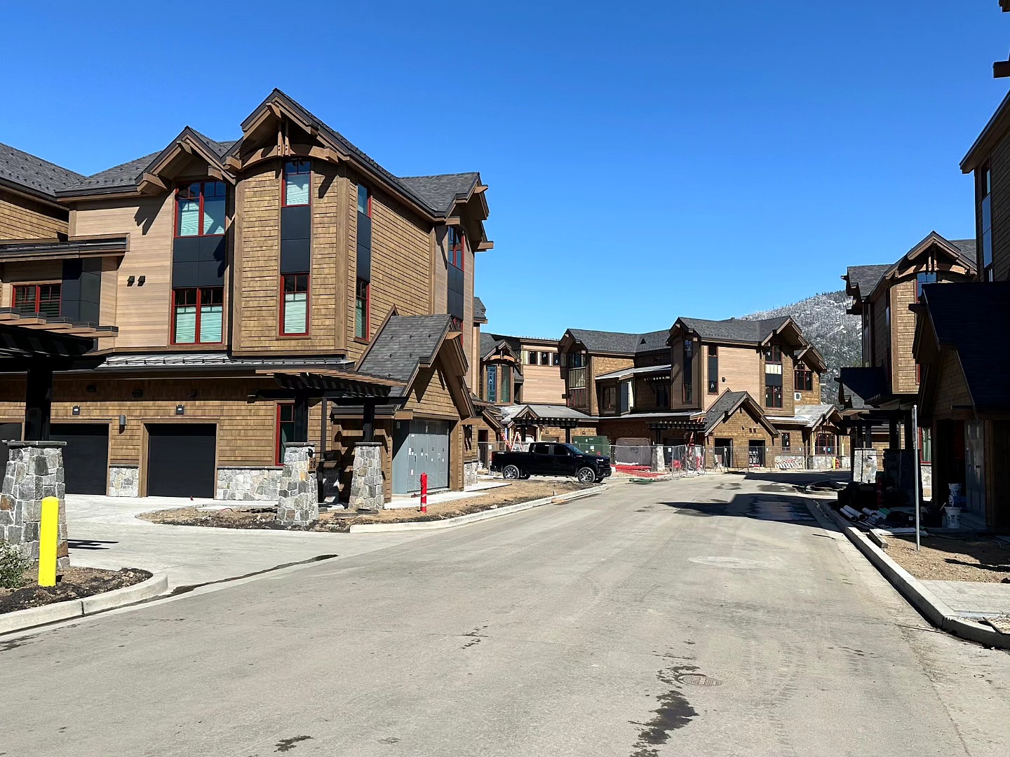 Tahoe Beach Club Phase II is progressing very well going into the summer season, and we couldn't be happier.
.
.
.
#generalcontractor #laketahoe #laketahoeconstruction #tahoebeachclub #sierracon