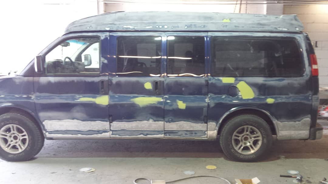 Bring your vehicle to our shop for a quick, free and honest estimate for any body repairs!!!
.
.
#carrepair #autobody #paintjob #collisionrepair #carpaint #stouffville #ontario #autogarage #vehiclerepair #rustrepair #repairshop #mechanic #automechanic #newpaint #bodywork #toronto #stouffvilleontario #truckrepair #autoinsurance #carinsurance #newcar #newmarket #markham #shineynewcar #newcarwhodis #carshop #stouffvilleauto