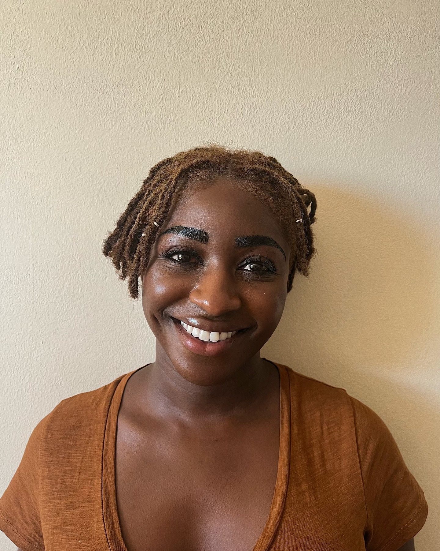 Our beautiful client Chantel came by the studio to get a brow lamination treatment! Her smile and energy are infectious 🤍✨ #browlamination #sfbeauty #sfbeautyskincare #beauty #lamination #laminationbrows