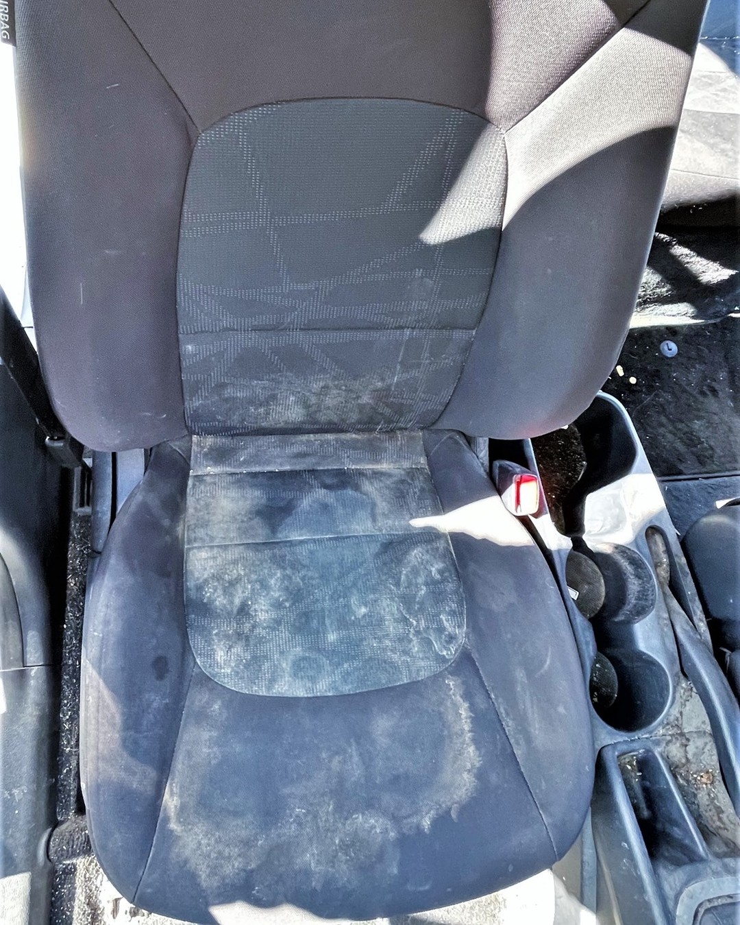 This #transformationtuesday is the result of our last visit to Barrie (yes, we get around!).
We believe that every vehicle can look like new, no matter what you've thrown at it. There is nothing more satisfying than a good Before & After set, so feast your eyes on these.
And then head on over to our new website and book your detailing! www.diamonddetailingbychris.com
#diamonddetailing #detailing #autodetailing #detailersofinstagram #detailingworld #carwash #cardetailing #interiordetailing