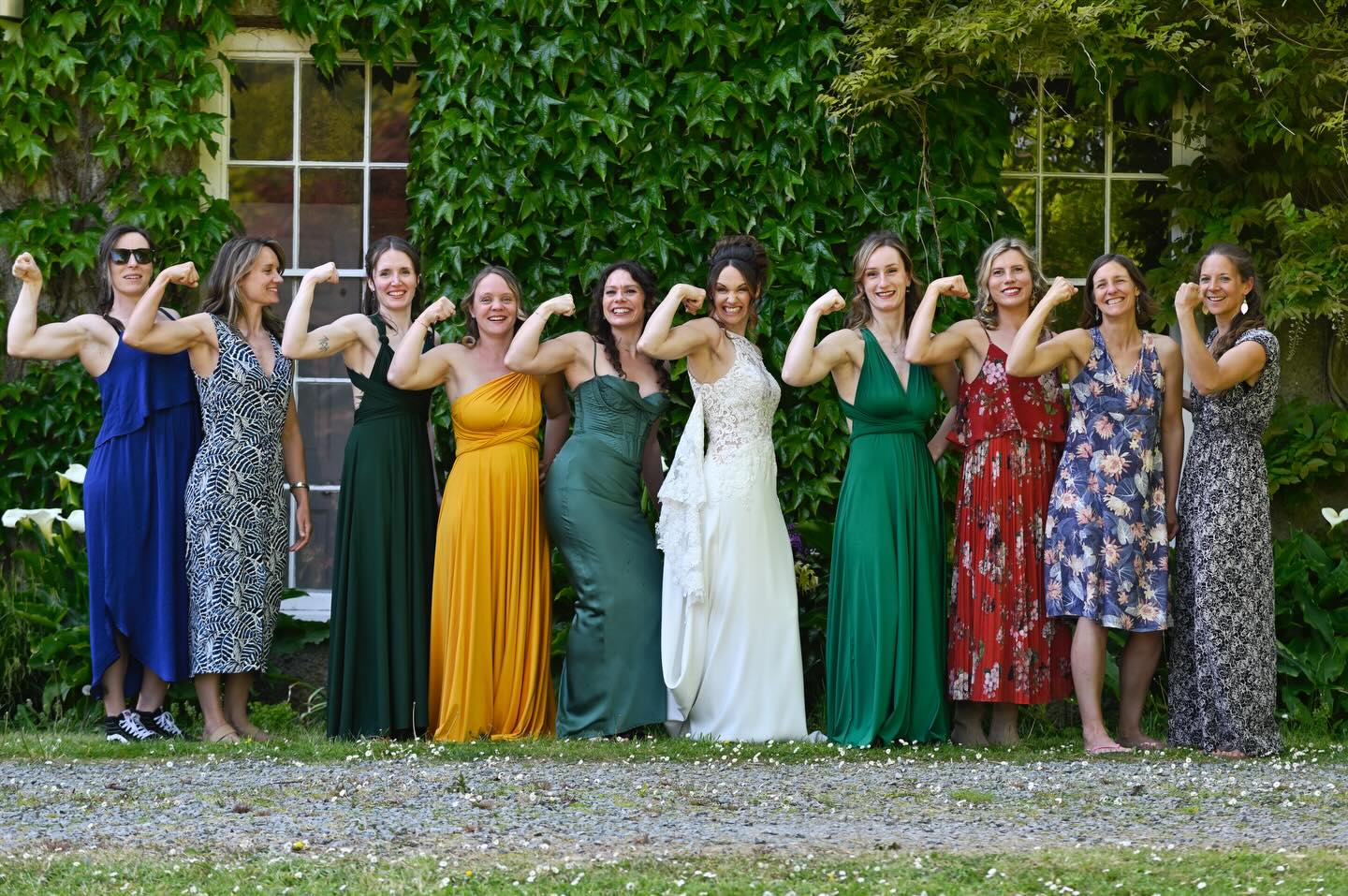Strong & feminine!
Most of the time I’m covered in chalk and blood. But I also like to dress up & wear make up!
We are strong - giving birth, dealing with periods and fighting through barriers! I’m lucky to be surrounded by women who inspire me on a daily basis ❤️
#internationalwomensday
📸 @ray_wood