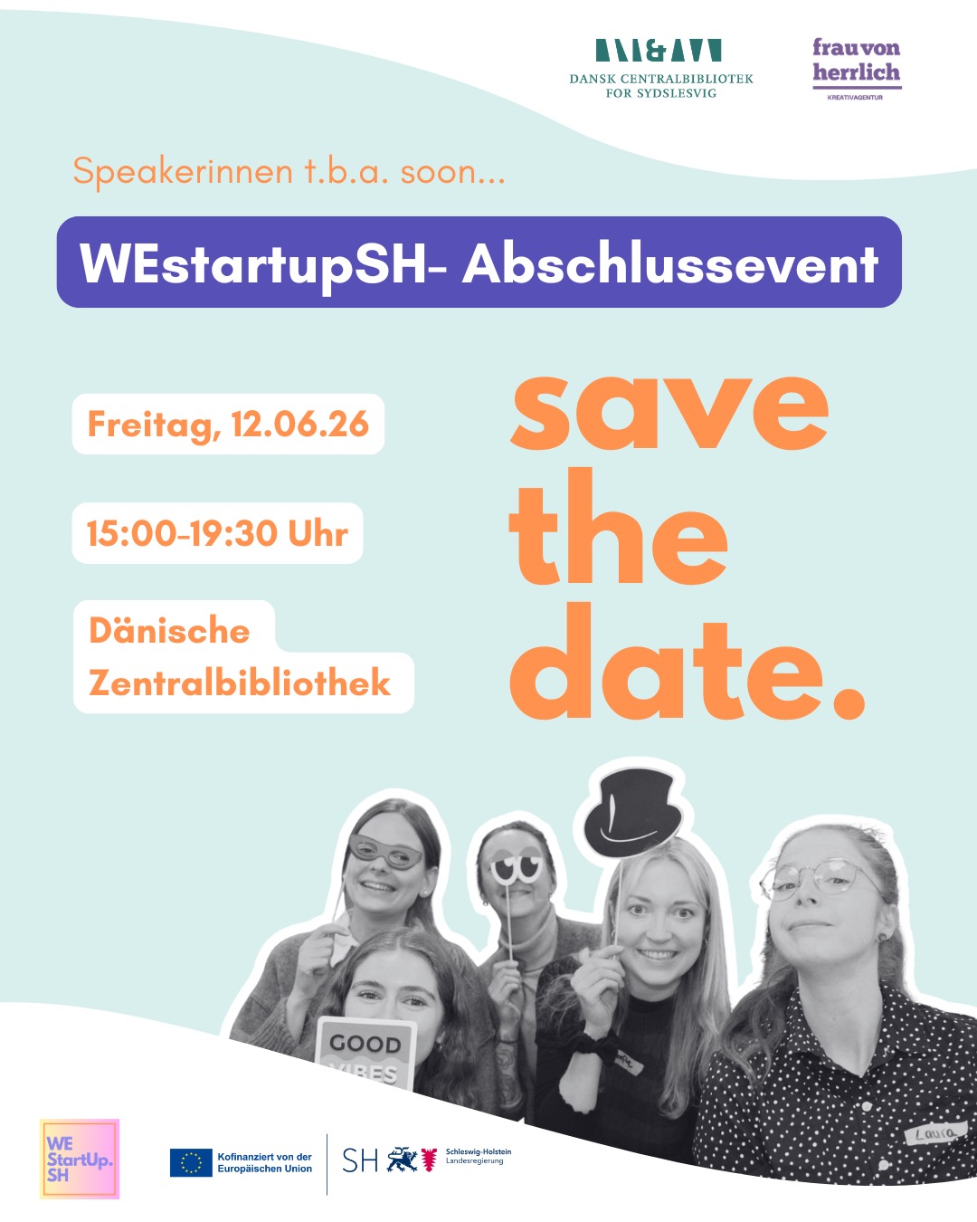 ✨ Save The Date: WEstartupSH- Abschlussevent ✨
Gerne möchten wir euch nochmal an unser Abschlussevent erinnern, für das ihr euch nun anmelden könnt.
Zur Erinnerung: Nach acht intensiven, inspirierenden und gemeinschaftlich gestalteten Jahren geht das Projekt WEstartupSH, so, wie wir es kennen, zu Ende. Die gemeinsame Zeit und besondere Momente möchten wir mit euch würdigen und feiern. Daher laden wir euch zu einem (vorerst) letzten #WINspire StartUp Talk
im Rahmen unseres Abschlussevents ein.
📅 Freitag, 12. Juni 2026
🕒 15:00 – 19:30 Uhr
📍Dänische Zentralbibliothek in Flensburg, Norderstraße 59, 24943 Flensburg
Acht Jahre WEstartupSH durch das Jackstädt-Zentrum Flensburg der @uni.flensburg stehen für ein Aufrütteln von Strukturen, Tatendrang, Zusammenarbeit und Innovation im Bereich Women’s Entrepreneurship. Das Abschlussevent soll Raum geben für Rückblick, Wertschätzung und Austausch.
Im Mittelpunkt stehen dabei:
* die Würdigung möglichst vieler Gründerinnen, Mentorinnen, Partnerinnen und Unterstützerinnen
* ein WINspireStartUp-Talk zu Perspektiven auf das Entrepreneurial Mindset und mit mindestens einer persönlichen Gründerinnen-Geschichte,
* ausgewählte Einblicke in individuelle Gründungsjourneys,
* sowie Zeit und Raum für Vernetzung, Gespräche und gemeinsames Feiern.
Das Abschlussevent wird gemeinsam mit der Kreativagentur @frau.von.herrlich organisiert. In einer offenen, wertschätzenden Atmosphäre mit Live-Musik, Getränken und Häppchen möchten wir WEstartupSH als das feiern, was es immer war: ein verbindendes, stärkendes und inspirierendes Netzwerk.
Zur besseren Planung bitten wir euch, euch vorab anzumelden. Den Link zu eurem kostenlosem Ticket findet ihr unter dem Link in unserer Bio.
Schon jetzt danken wir unseren tollen Kolleg*innen des @dock1_fl und dem gemeinsamen Gründungssupport mit dem Team der @hochschuleflensburg. ALL GENDERS ARE WELCOME!
Wir freuen uns auf euch 😊