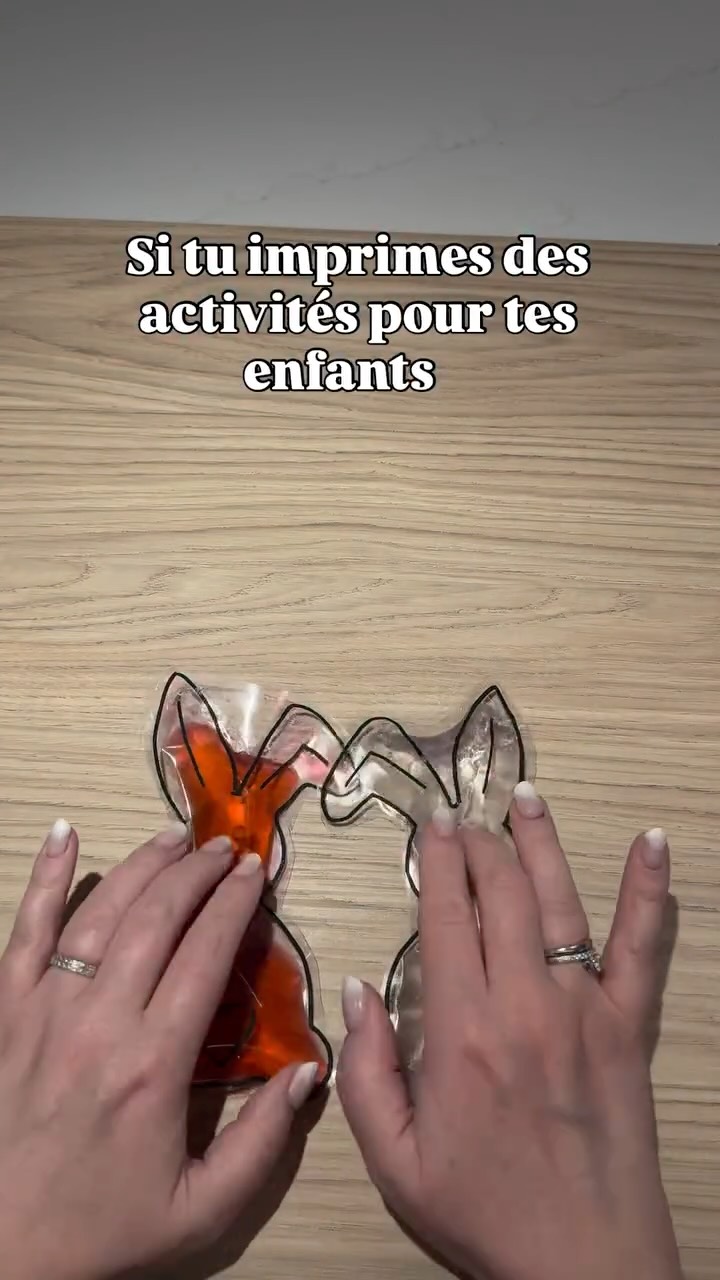 Si tu imprimes des activités pour tes enfants… regarde bien ça. 🐰
Un simple patron de lapin plastifié peut devenir une activité sensorielle réutilisable que les enfants adorent manipuler.
Matériel simple :
• patron de lapin
• feuille à plastifier
• eau ( Colorant alimentaire)
• paillettes ✨
Résultat : une activité DIY enfant, zéro écran, ludique et réutilisable qui stimule motricité fine, curiosité et autonomie.
C’est exactement ce que je partage ici avec Child & Home :
Des idées d’activités simples pour occuper les enfants et créer de vrais moments loin des écrans.
✨ Nouveau site en préparation :
avec plein de DIY, activités enfants, PDF, ebooks et ateliers créatifs pour sauver tes mercredis et tes week-ends.
👉🏼 Écris LAPIN en commentaire et je t’envoie toutes les étapes de l’activité en DM.
#activiteenfant
#diyenfant
#activitesansécran
#occupationenfant
#motricitefine