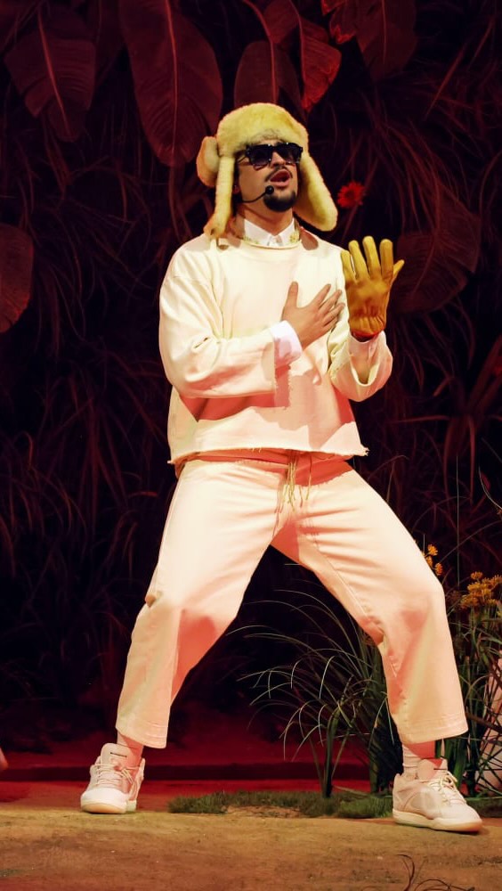 @badbunnypr canta “Titi Me Preguntó” en Japonés para el evento de “Spotify Billons Club” 🇯🇵🎤