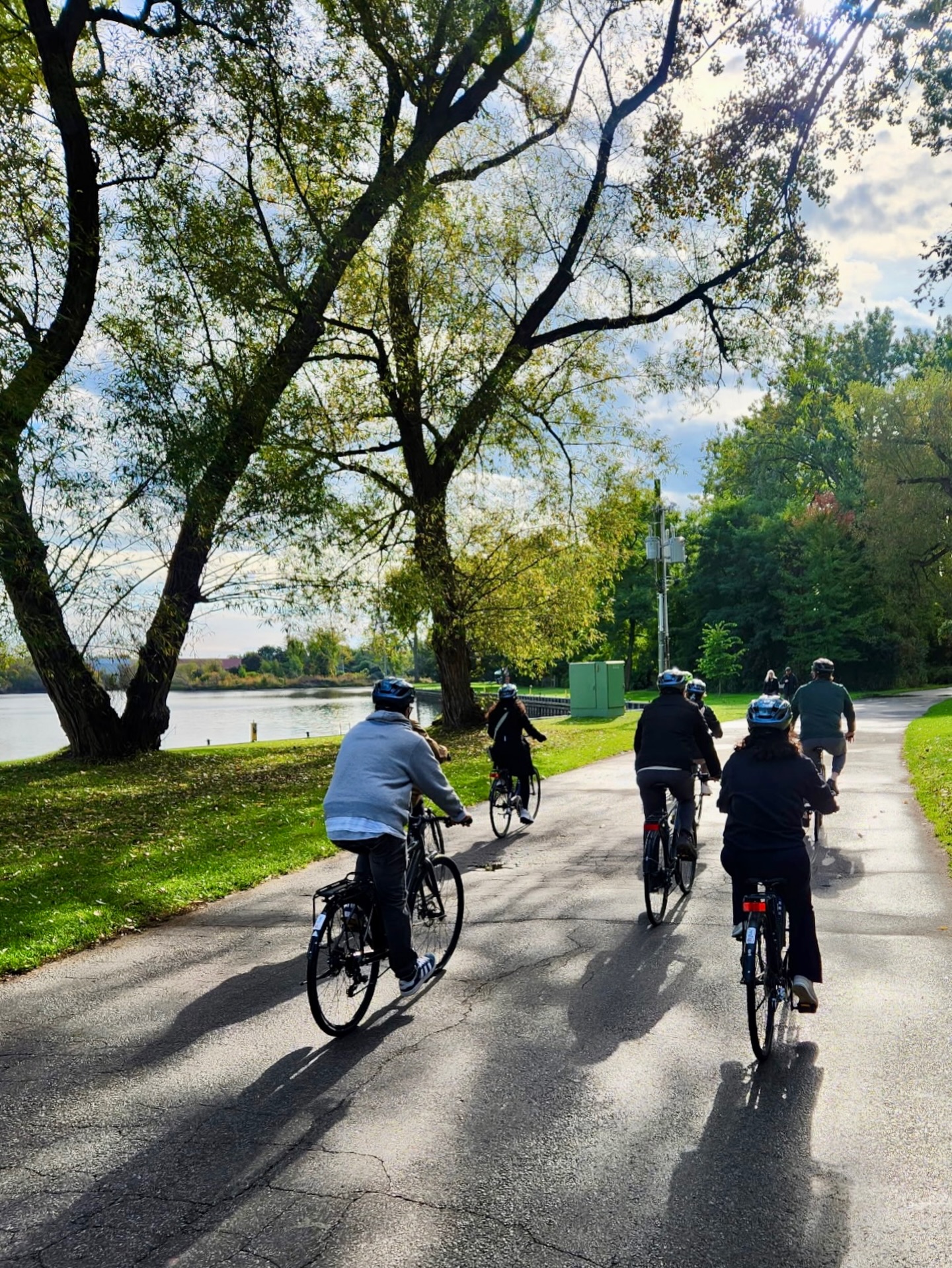 Spring cycling season is just around the corner. Soon the air will feel fresh, the ferries and water taxis will be zipping across the harbour and our guests will be discovering Toronto with us.
If a Toronto adventure is on your list this year, now is a great time to reserve your spot. Our tours are small, relaxed, and designed to help you experience the city like a local.
#PedalToronto #TorontoByBike #TorontoWaterfront #TorontoIslands #DestinationToronto