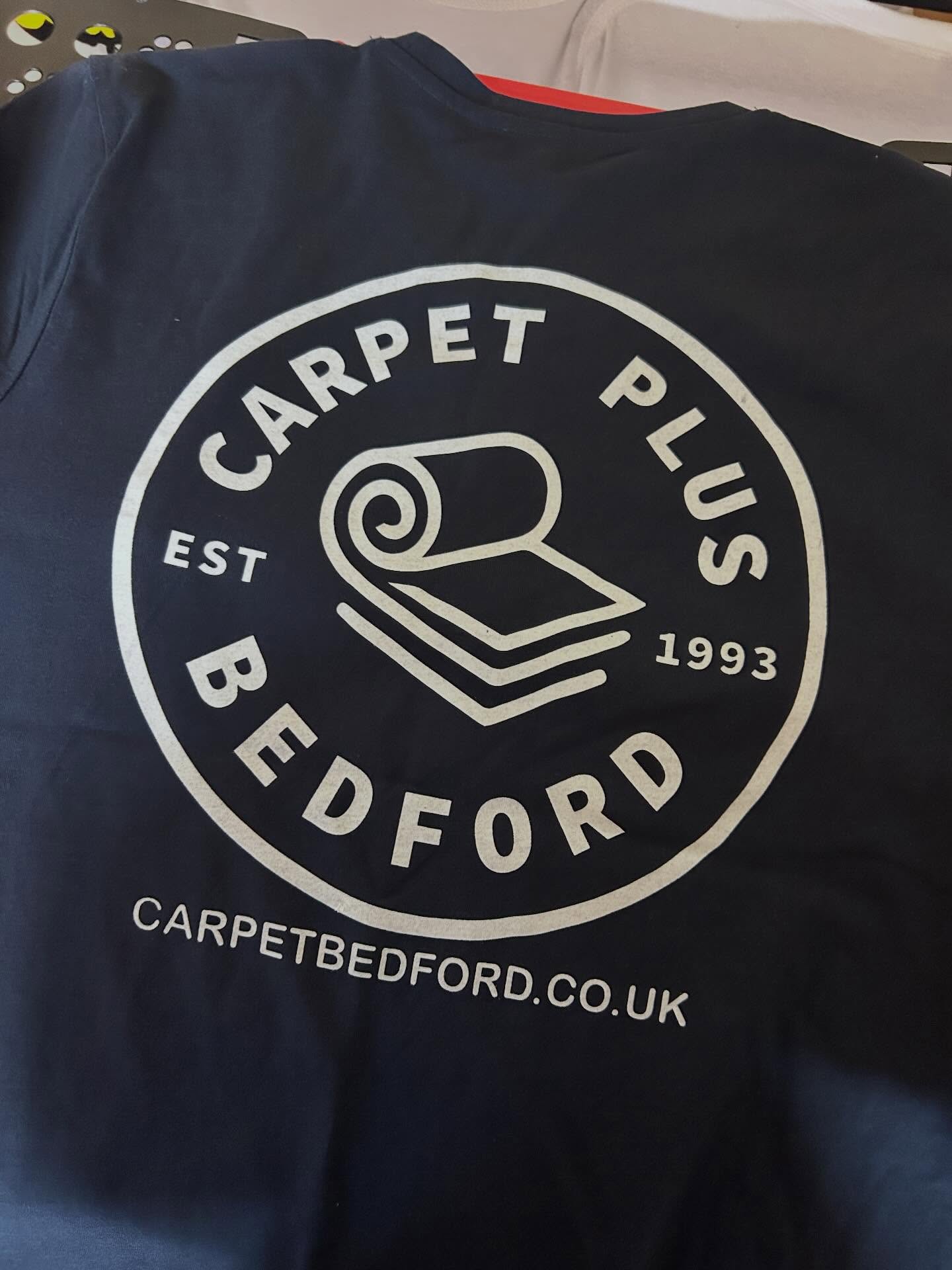 Screen printing uniform ensures your business’ money is well spent on garments with a print which won’t crack or peel over time. Here’s the hoodies, sweatshirts and tees we printed for @carpet_plus_bedford
I can help, drop me a message with your ideas and details and I can give you some@options and a quote.
Screen printed garments by hand ✌️